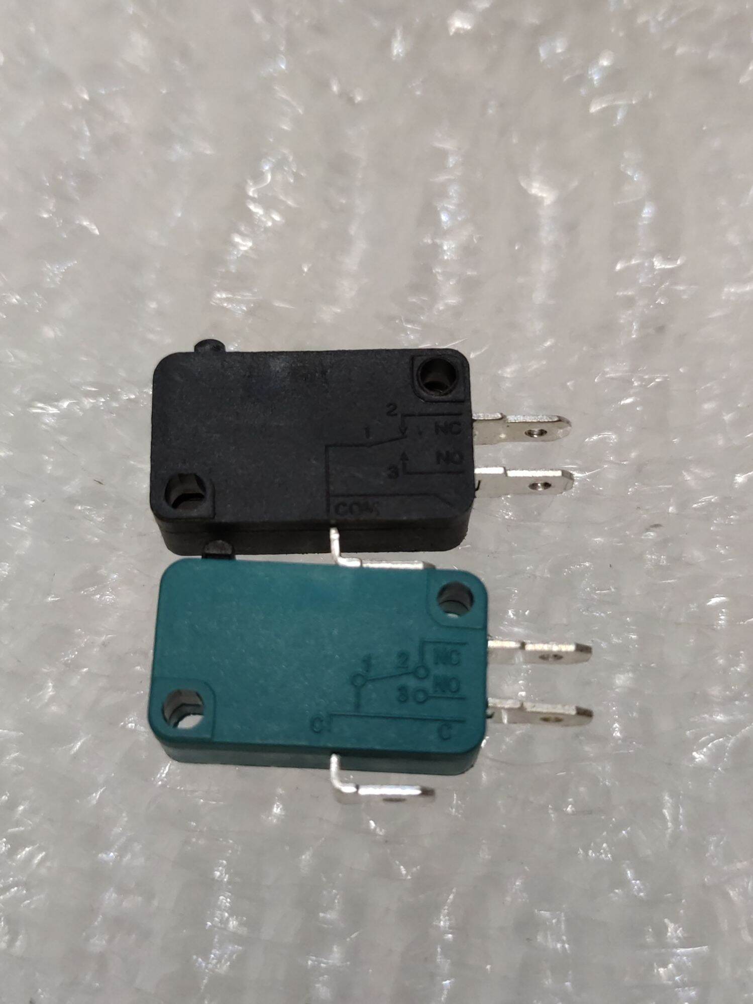 công tắc hành trình 250v 15a