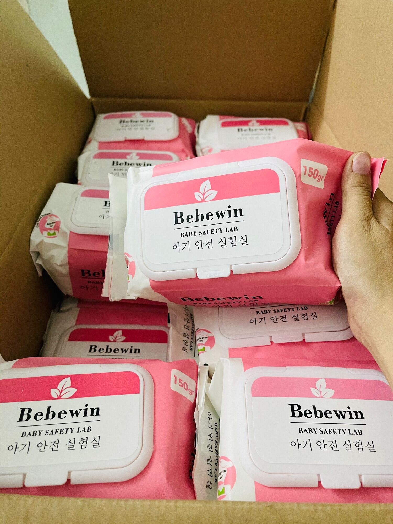 Giá Sỉ  Khăn ướt Bebewin Hàn Quốc 150gr - An toàn cho bé
