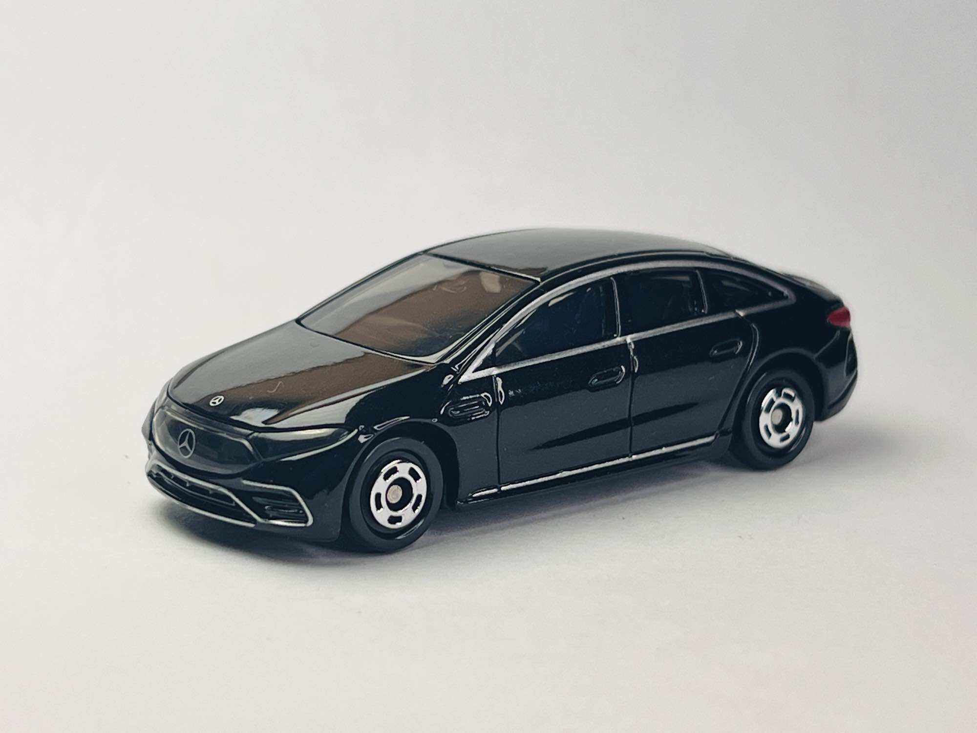 Hobby Store xe mô hình Tomica Mercedes Benz EQS 450 Đen (Không Hộp)