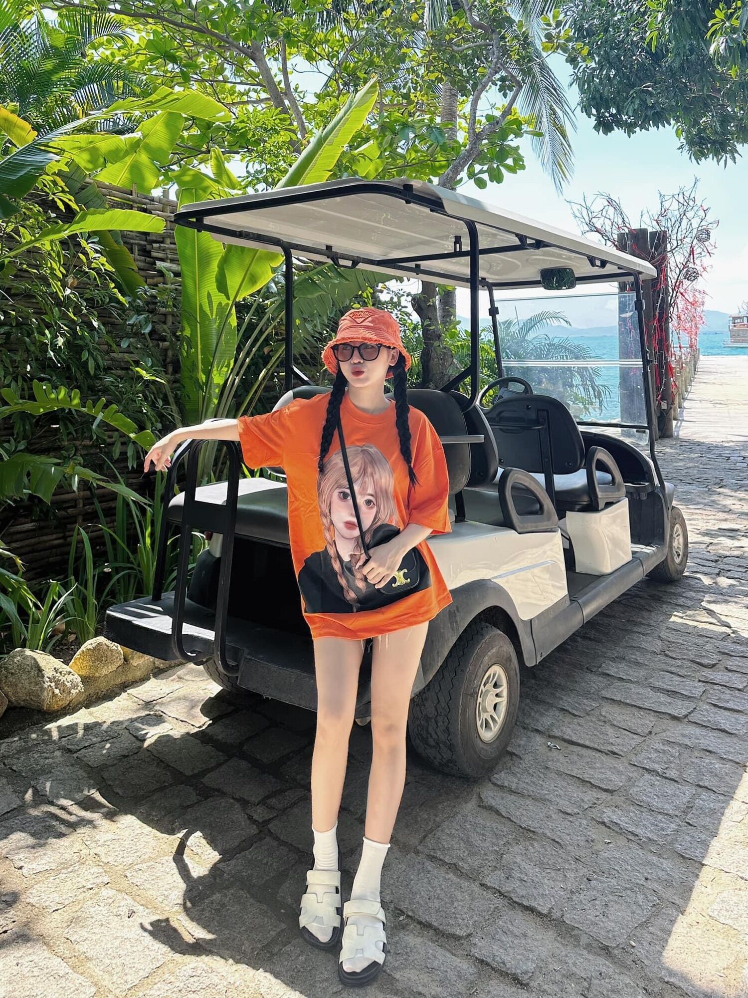 ÁO phông tay lỡ in hình cô gái 3D