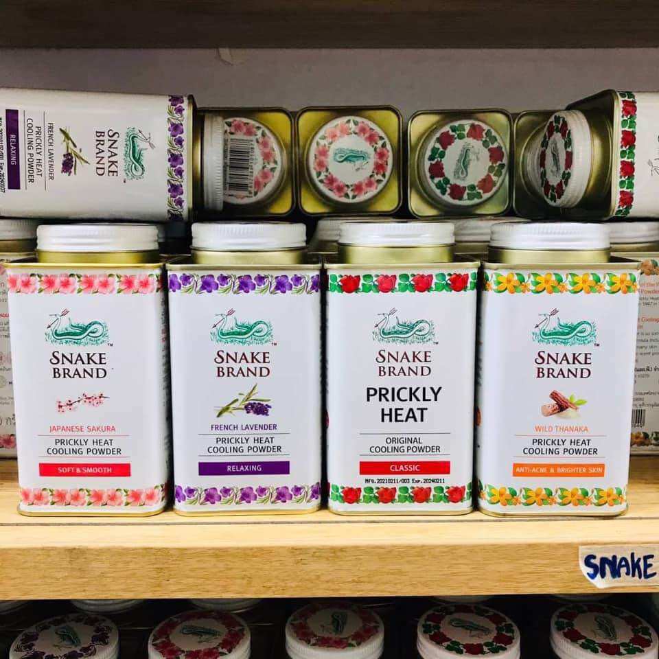 Phấn lạnh Snake Brand Prickly Heat Cooling Powder