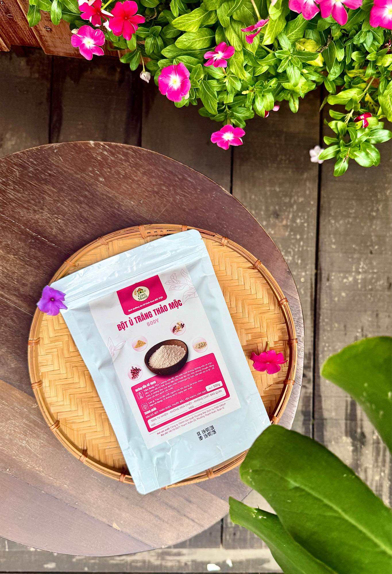 BỘT Ủ TRẮNG THẢO MỘC BODY 500g -Trắng Da -Mềm Mịn và Căng Mướt Da -Chống Lão Hoá Giúp Da Chắc Khoẻ