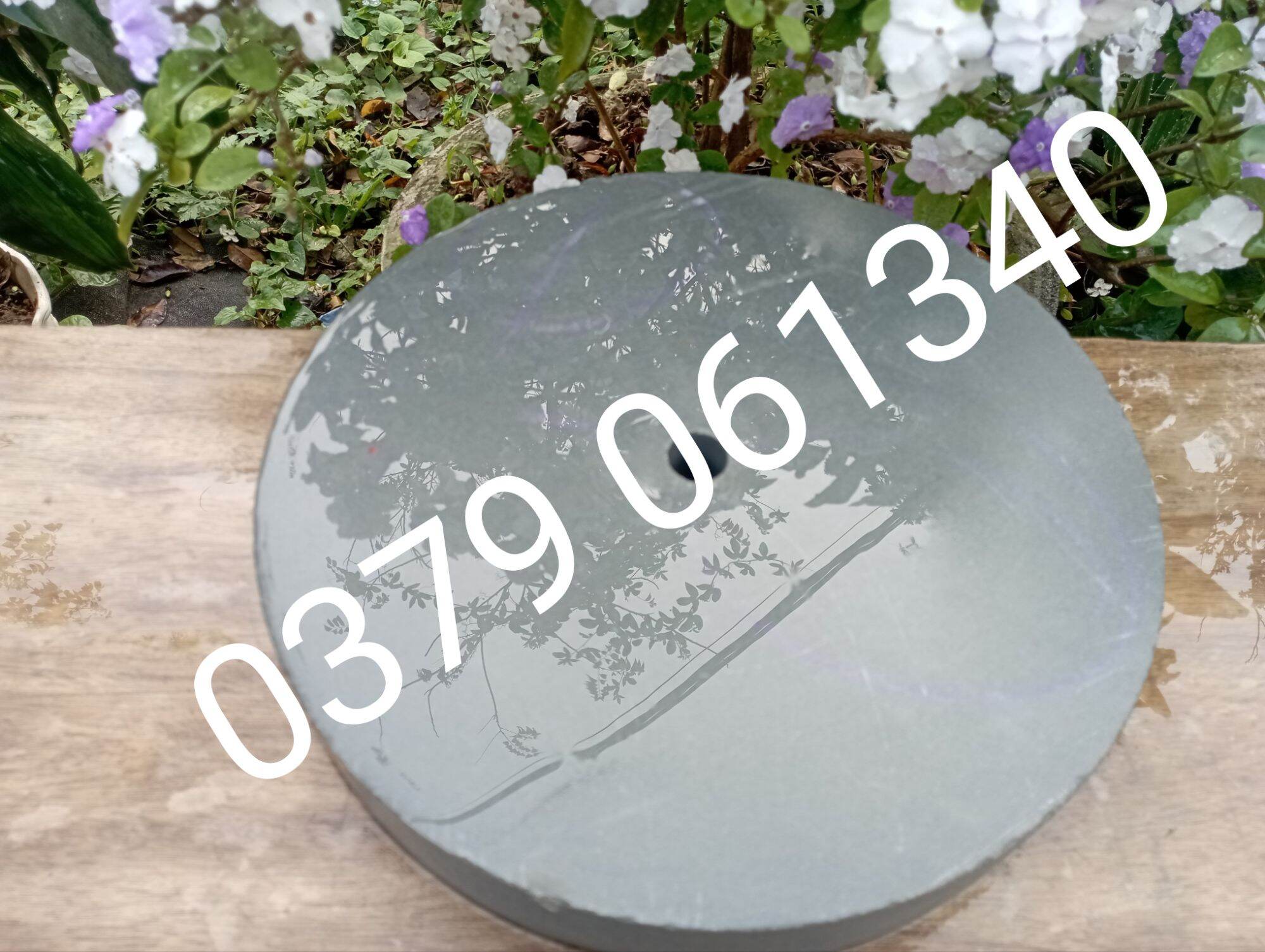 Đá mài tròn d 30 dày 4 cm tâm lỗ 2cm