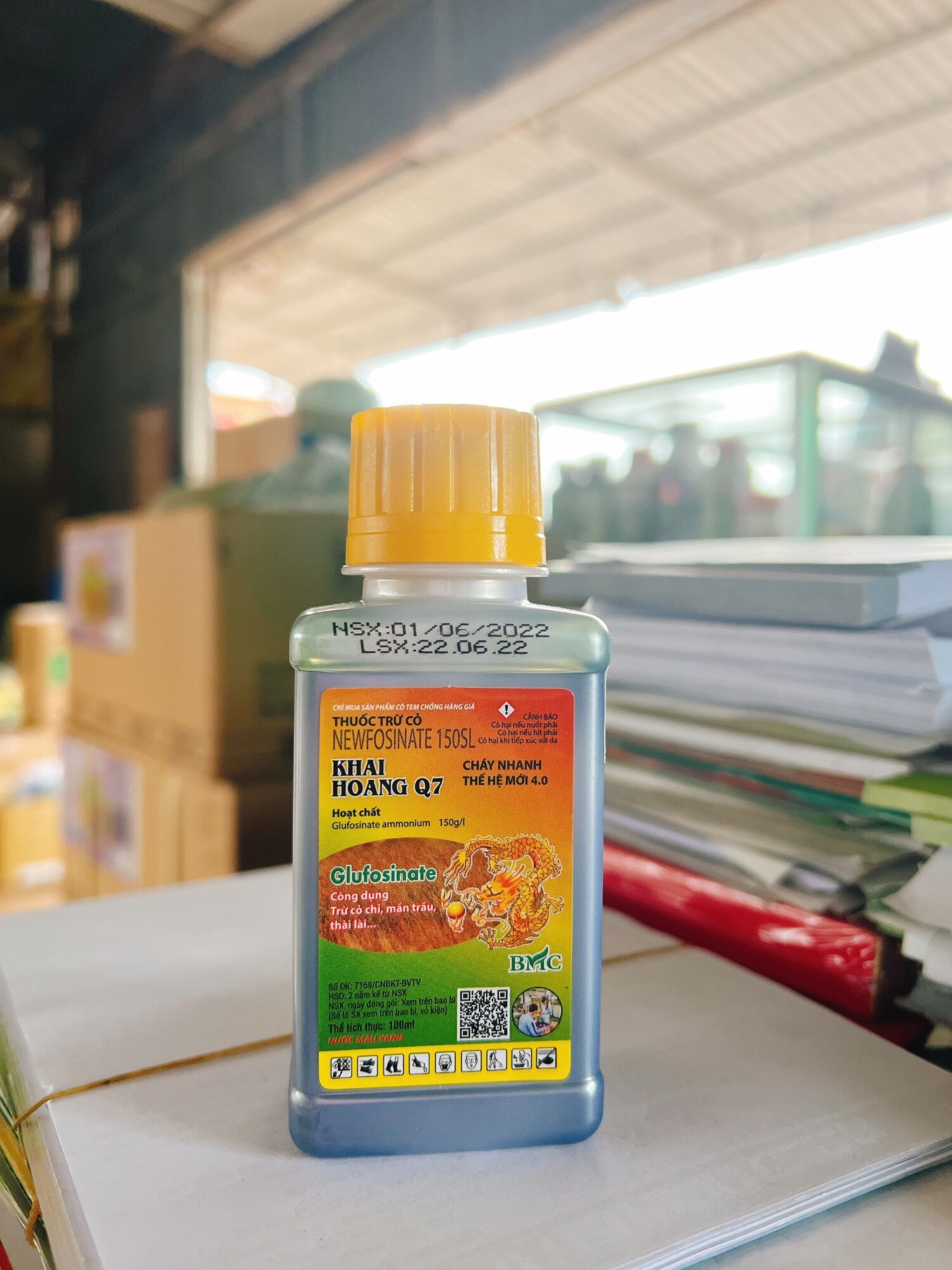 KHAI HOANG Q7 chai 100ml-450m - trừ cỏ (cỏ tranh, cỏ cú, cỏ ống, cỏ chỉ…)