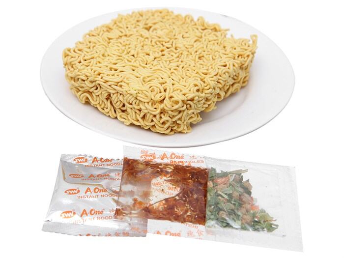 Thùng 30 gói mì A-One thịt xào 85g