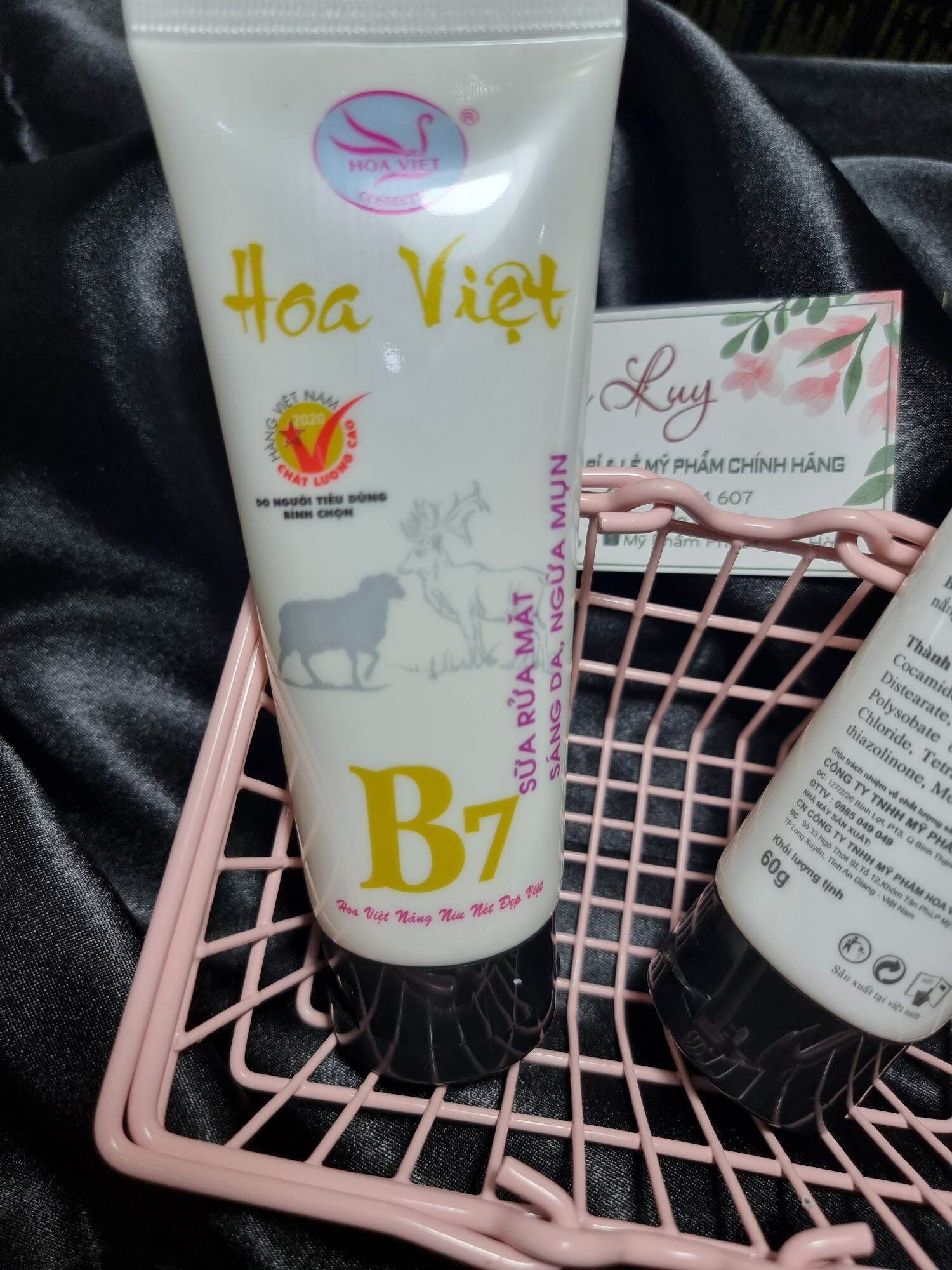 Sửa Rửa Mặt Trắng Da Ngừa Mụn Hoa Việt B7