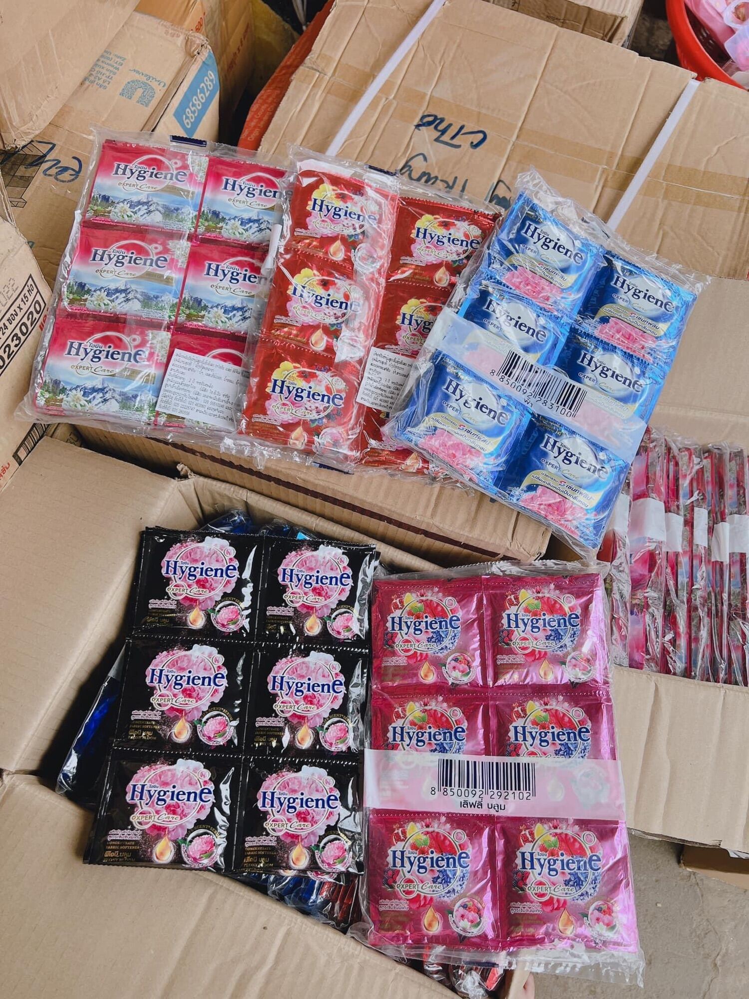 NƯỚC XẢ THÁI LAN HYGIENE 24 GÓI màu ngẫu nhiên