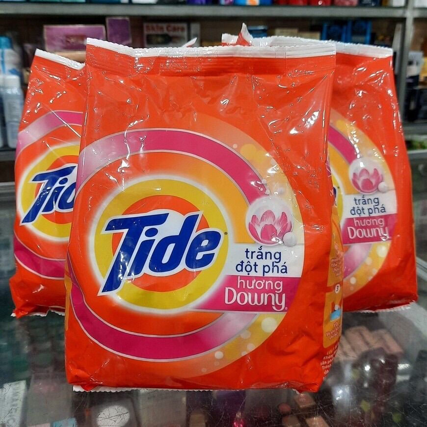 Bột giặt Tide Trắng đột phá hương Downy 690g