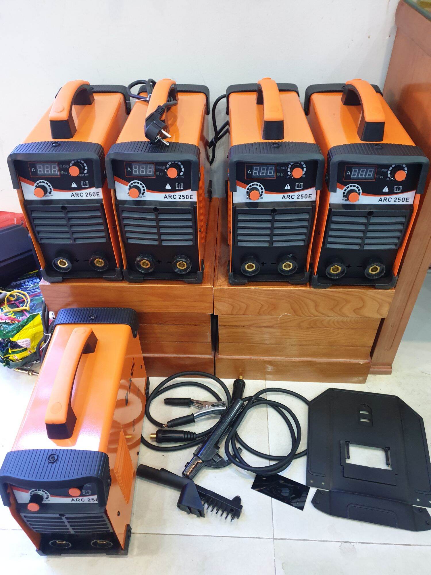 Máy hàn điện tử cao cấp JASIC ARC-200A