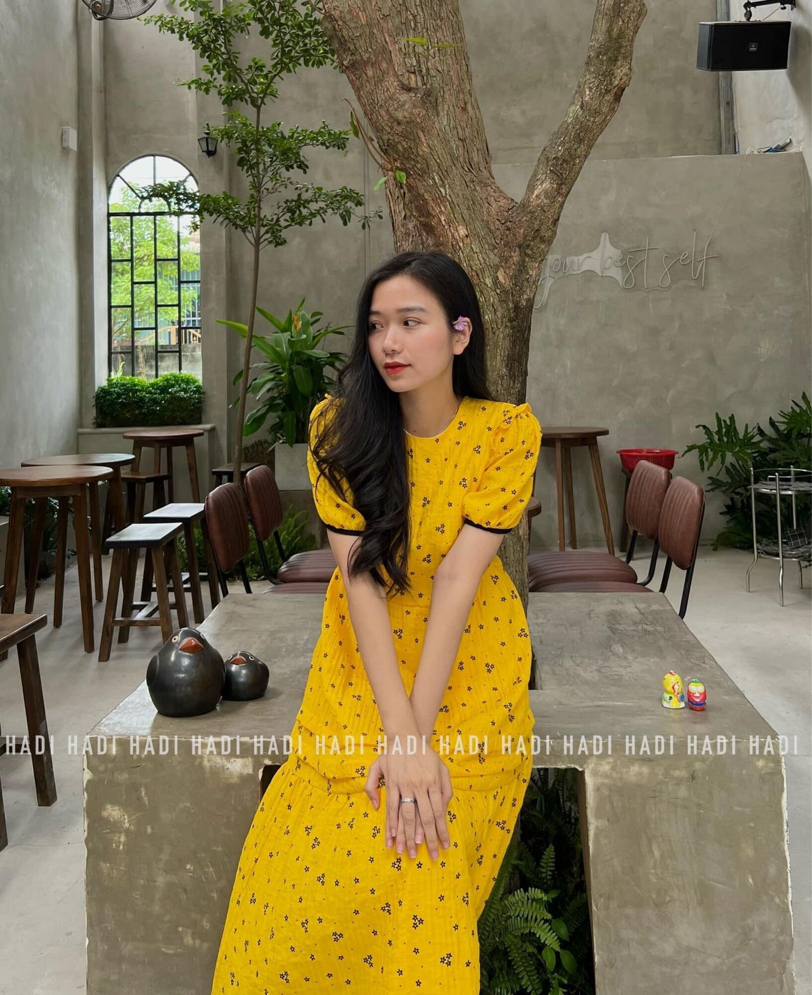 Váy hoa dáng babydoll thắt eo - Trà