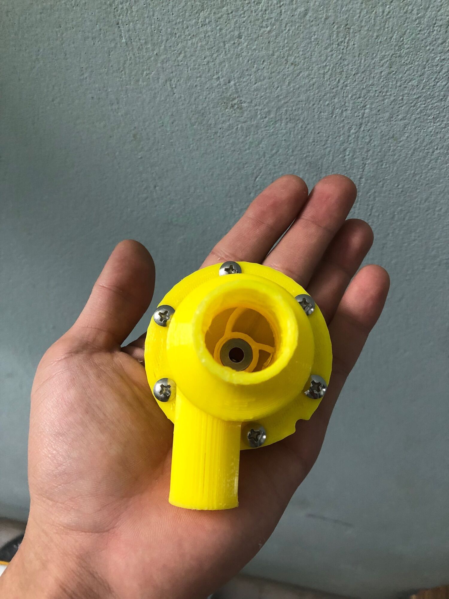 Đầu bơm nước dùng cho motor trục 8mm( cốt 8 ly)