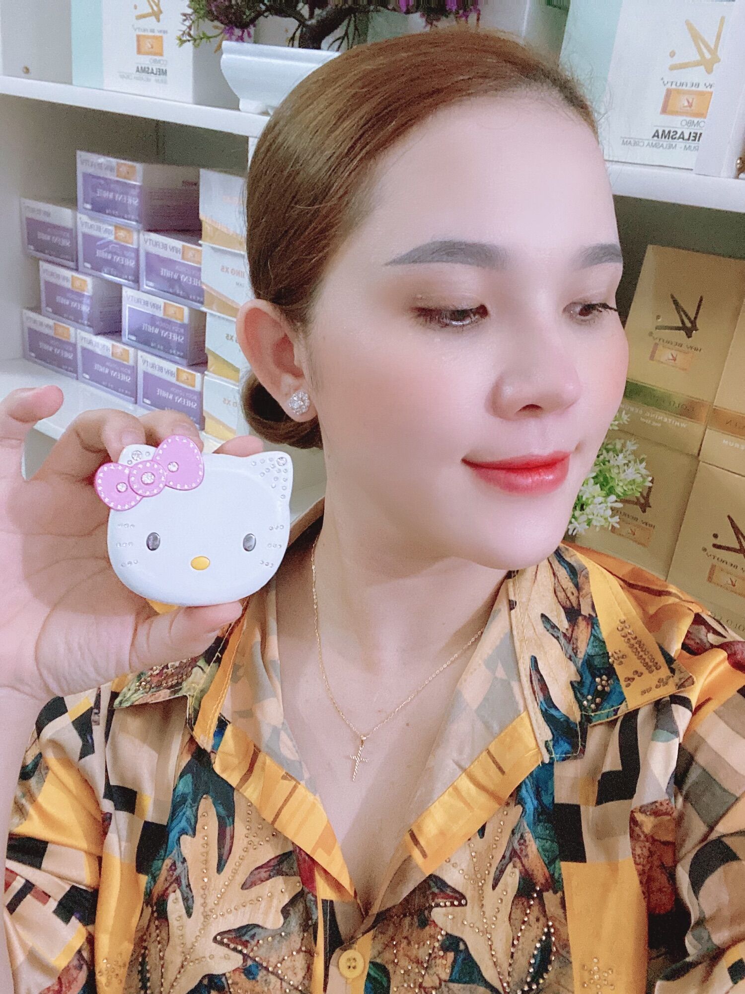 Điện Thoại helloKitty 2 sim mini dễ thương ( tặng kèm sim)💥