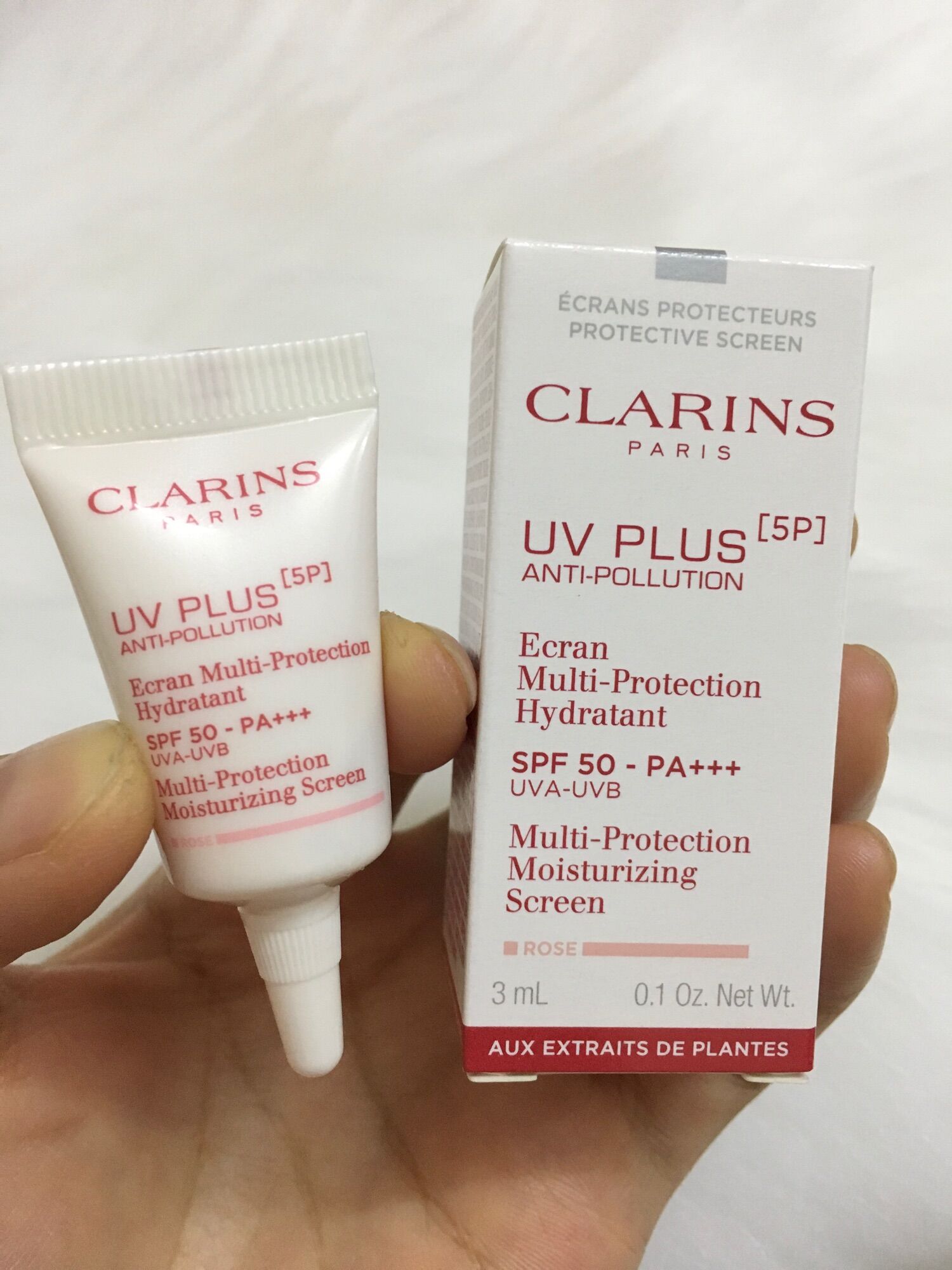 Kem chống nắng nâng tông da CLARINS 3ml các màu chuẩn auth