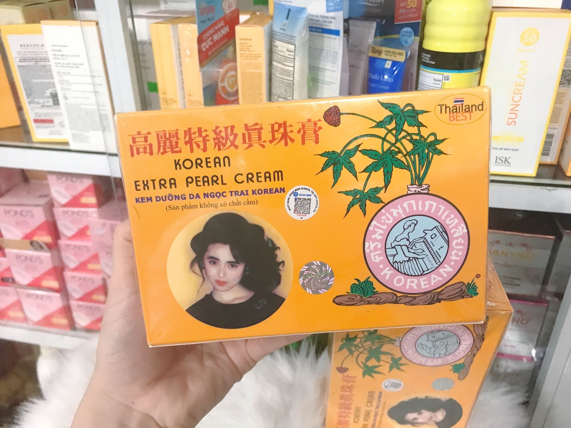 Lốc 12 Hộp Kem Sâm Vàng Thái Lan (Hàng Loại 1)