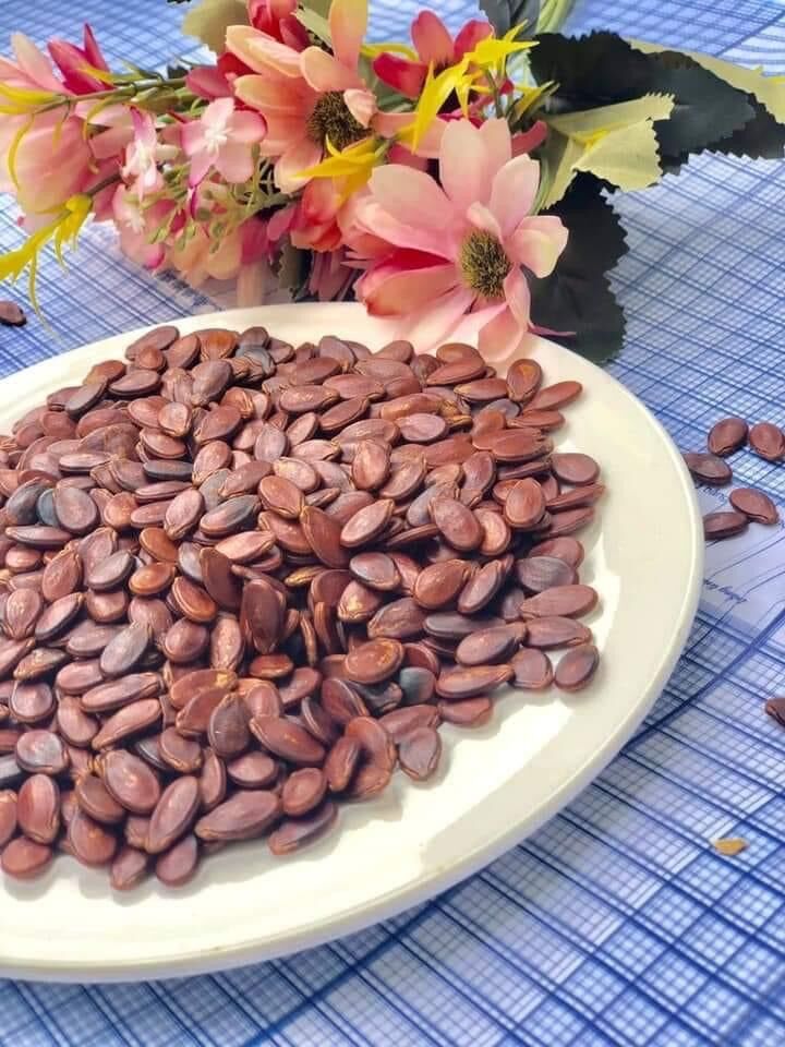 Hạt dưa sạch ngon Tứ Hưng hũ 500G