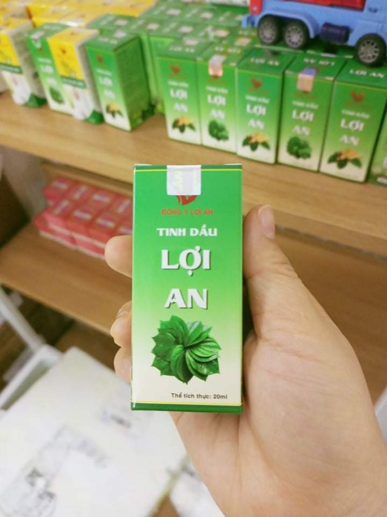 Tinh dầu Lợi An giá sỉ ho khò khè sổ mũi