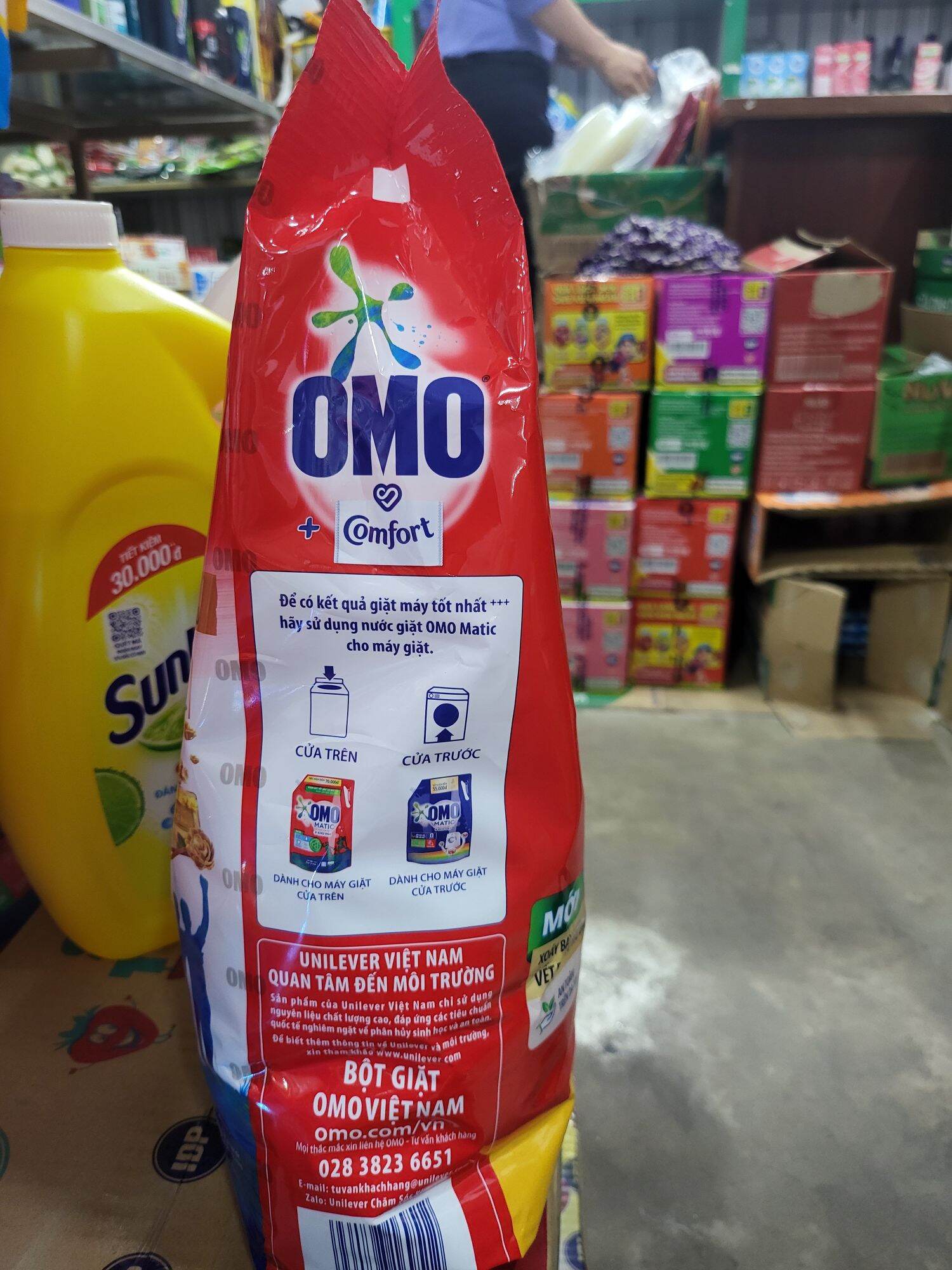 Bột giặt OMO 2,6kg giặt tay