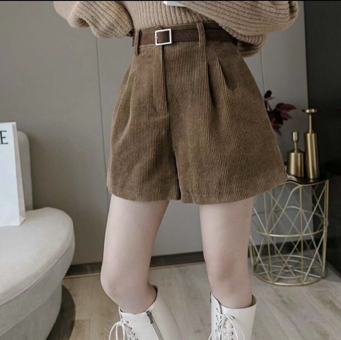 Quần Short Nhung Tăm Không Kèm Đai