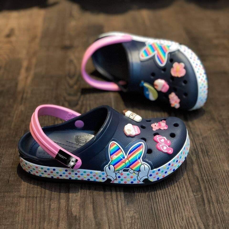 Crocs - Sục Crocs 3D cho bé tặng 4biz
