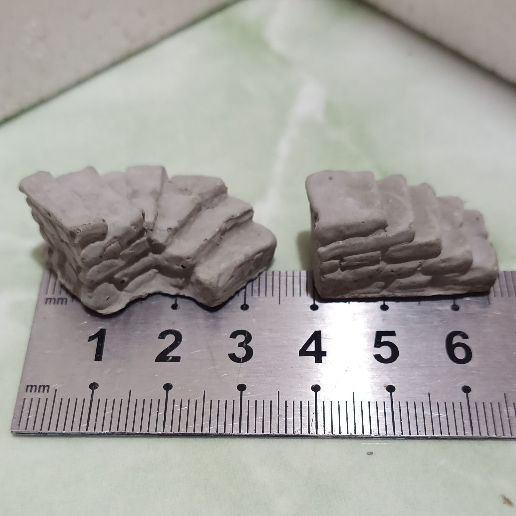 Phụ kiện tiểu cảnh bậc thang đá(nhỏ,to)