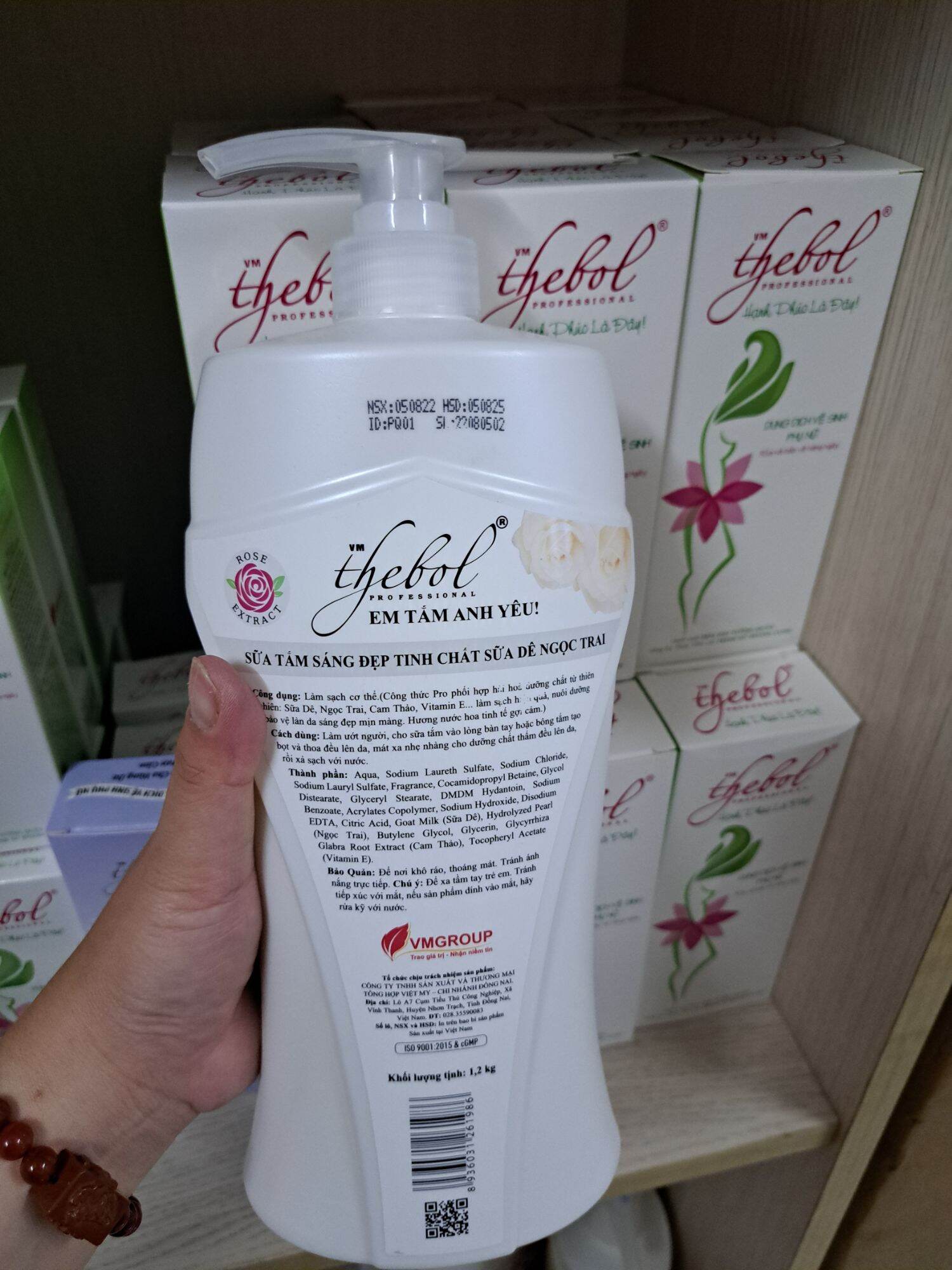 SỮA TẮM THEBOL 1200G