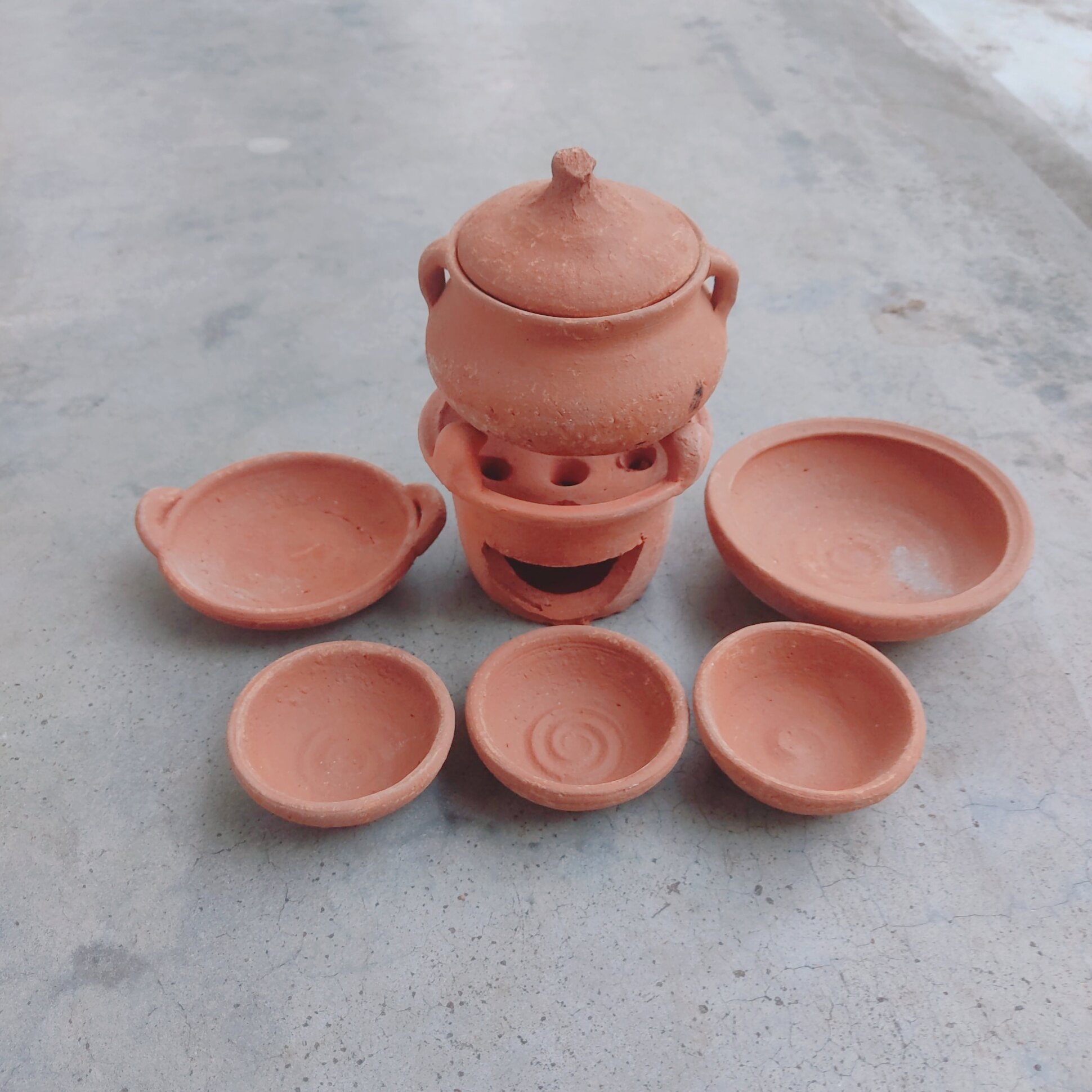 Set 7 món đồ chơi nấu ăn cho bé gồm lò đất niêu đất chảo đất tô đất 3 chén đất mini - Hàng thủ công xứ Nẫu - Ảnh thật tại shop