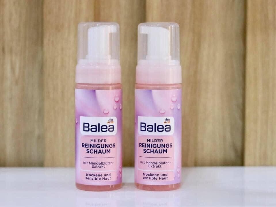 Sữa rửa mặt Balea tạo bọt dành cho da khô và nhạy cảm