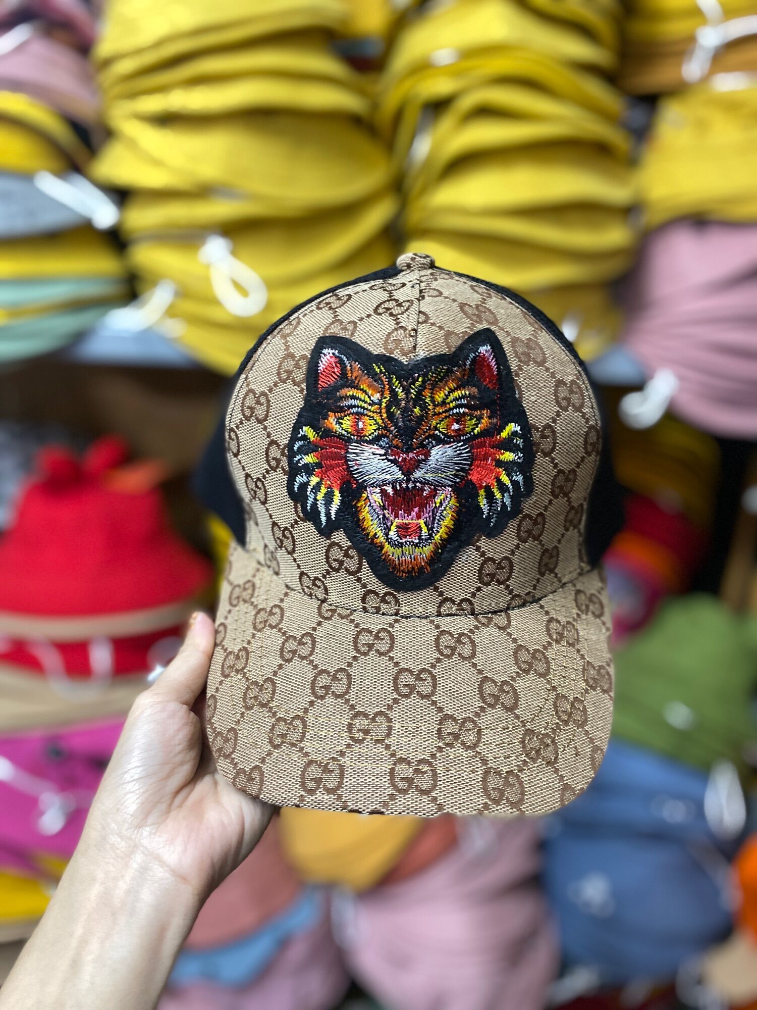 NÓN KẾT THÊU CON HỔ PHỐI LƯỚI SIÊU ĐẸP, MŨ LƯỠI TRAI THÊU CON HỔ PHỐI LƯỚI CAO CẤP, NÓN LƯỠI TRAI NAM NỮ