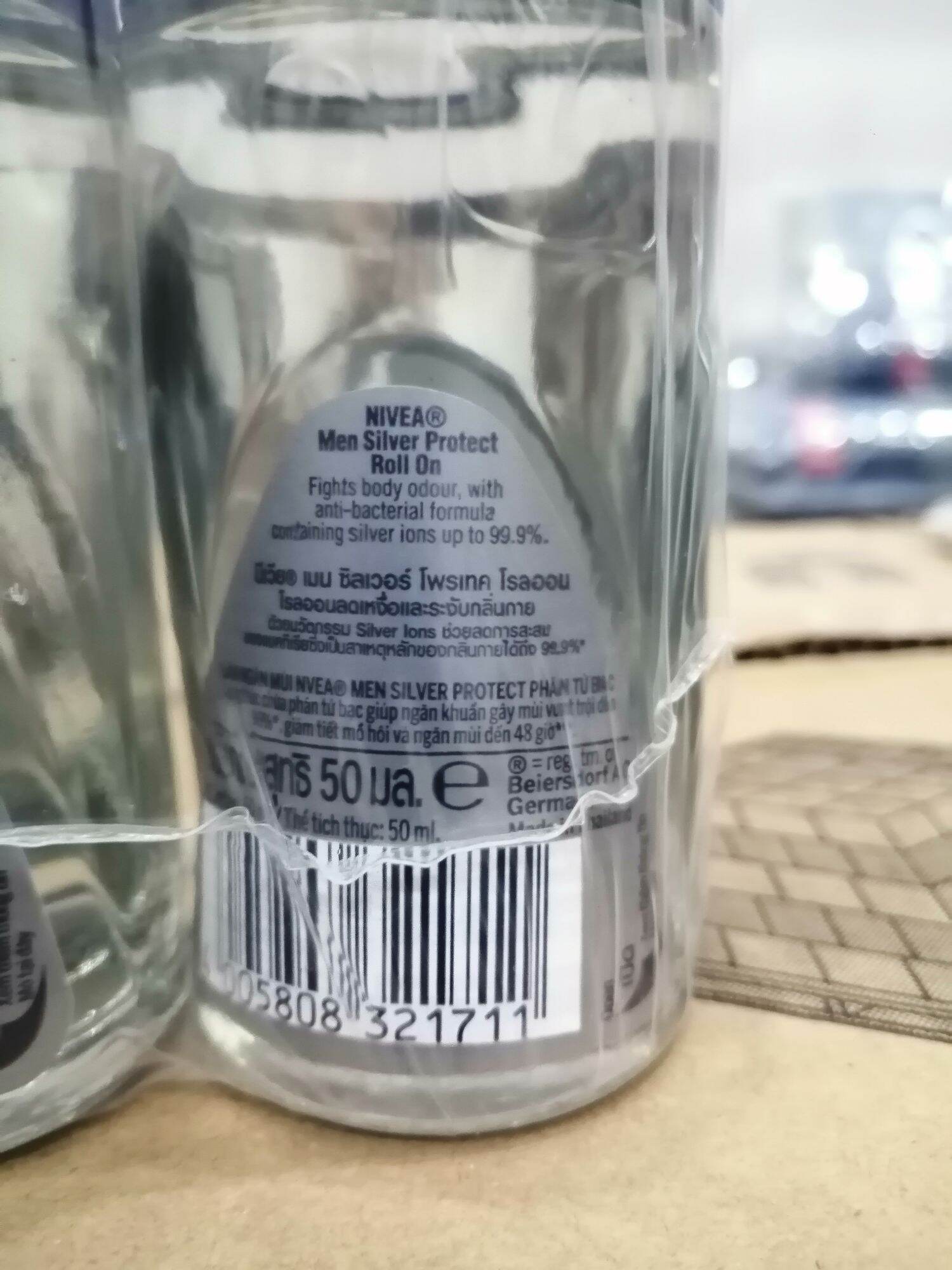 Lăn khử mùi NIVEA Men 50ml (phân tử bạc)