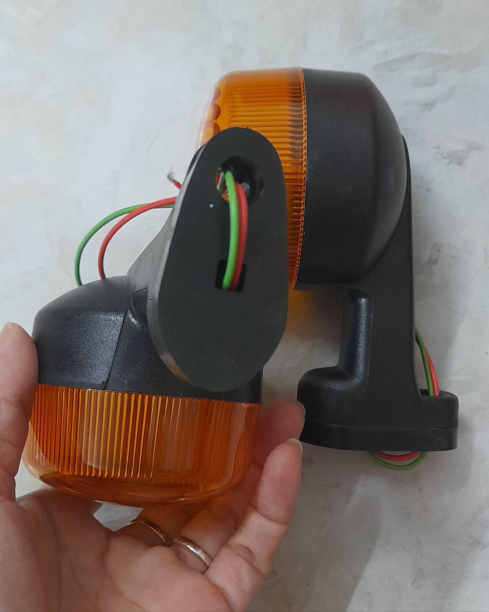 Cặp đèn xi nhan sau xe Cúp mới Dahlim ( 50 CC ).