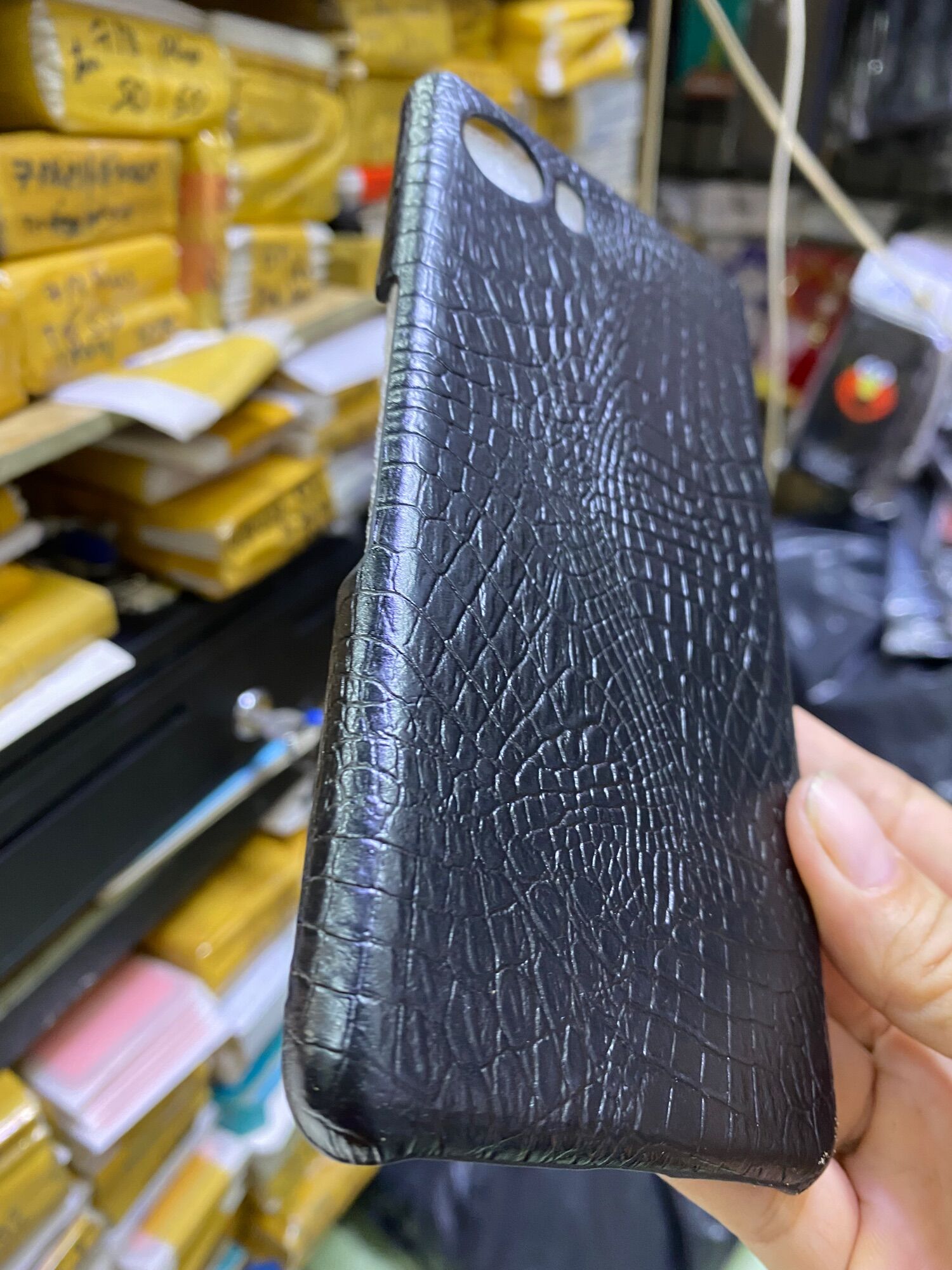 Ốp lưng Blackberry Key One / key2 cứng kiểu da hàng công ty