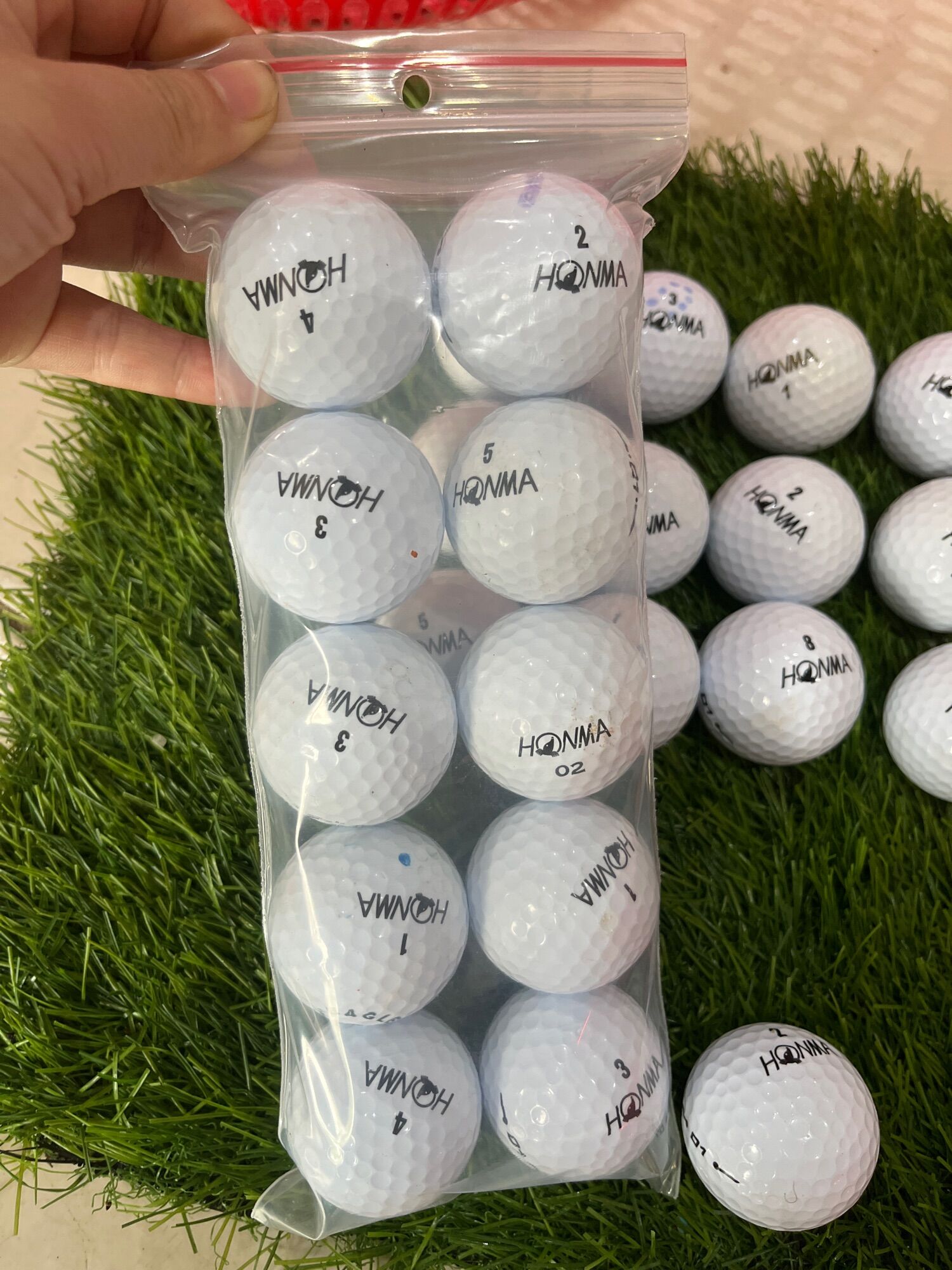 10 Bóng golf Honma độ mới 80% 95%