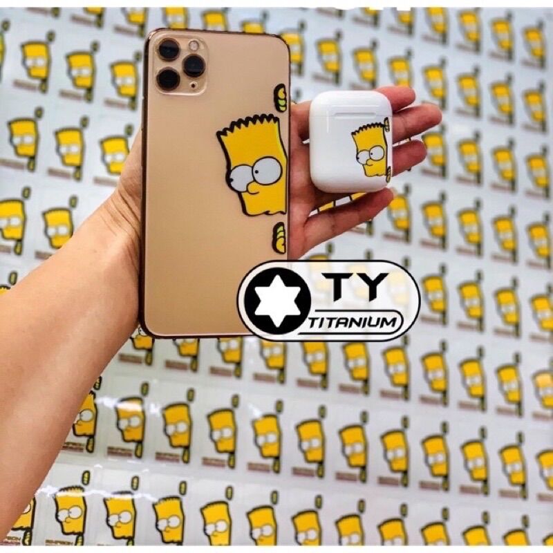 Tem Cậu Bé Lấp Ló Đủ Kích Cỡ