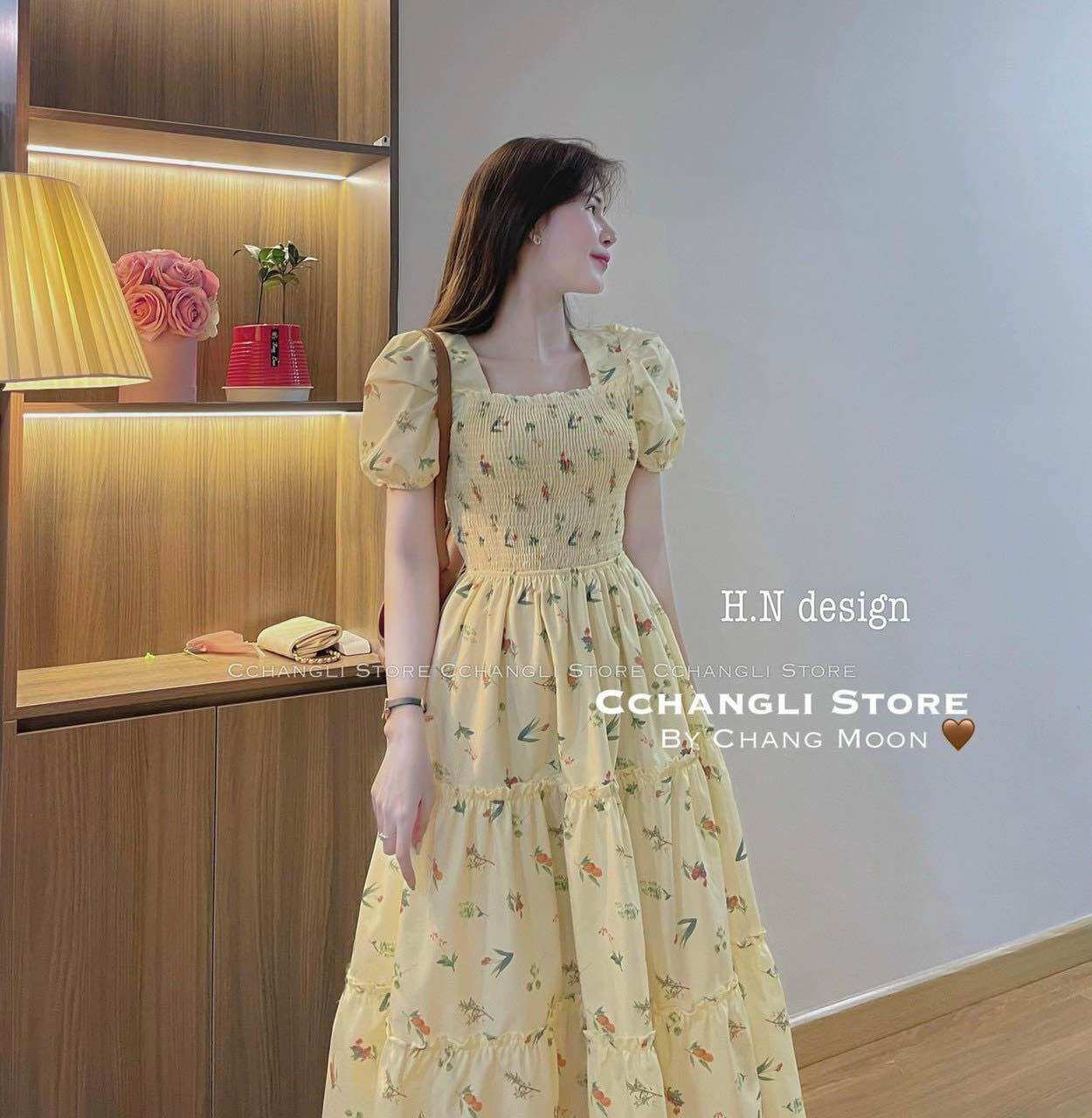 Đầm xinh hoa nhún cổ vuông bg