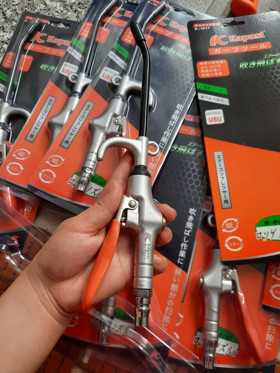 Xịt khô dài cao cấp Kapusi Japan