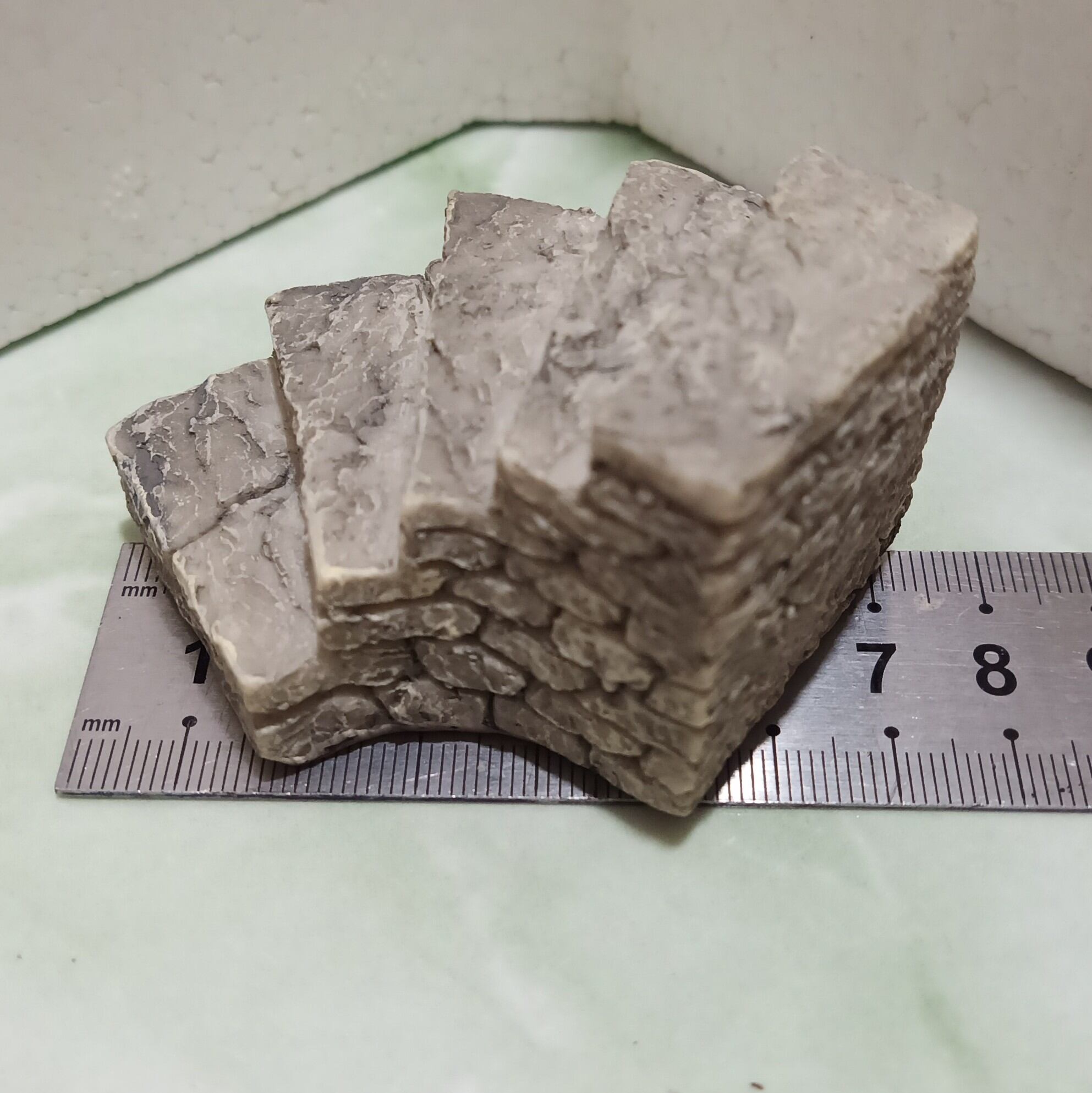Phụ kiện tiểu cảnh bậc thang đá(nhỏ,to)