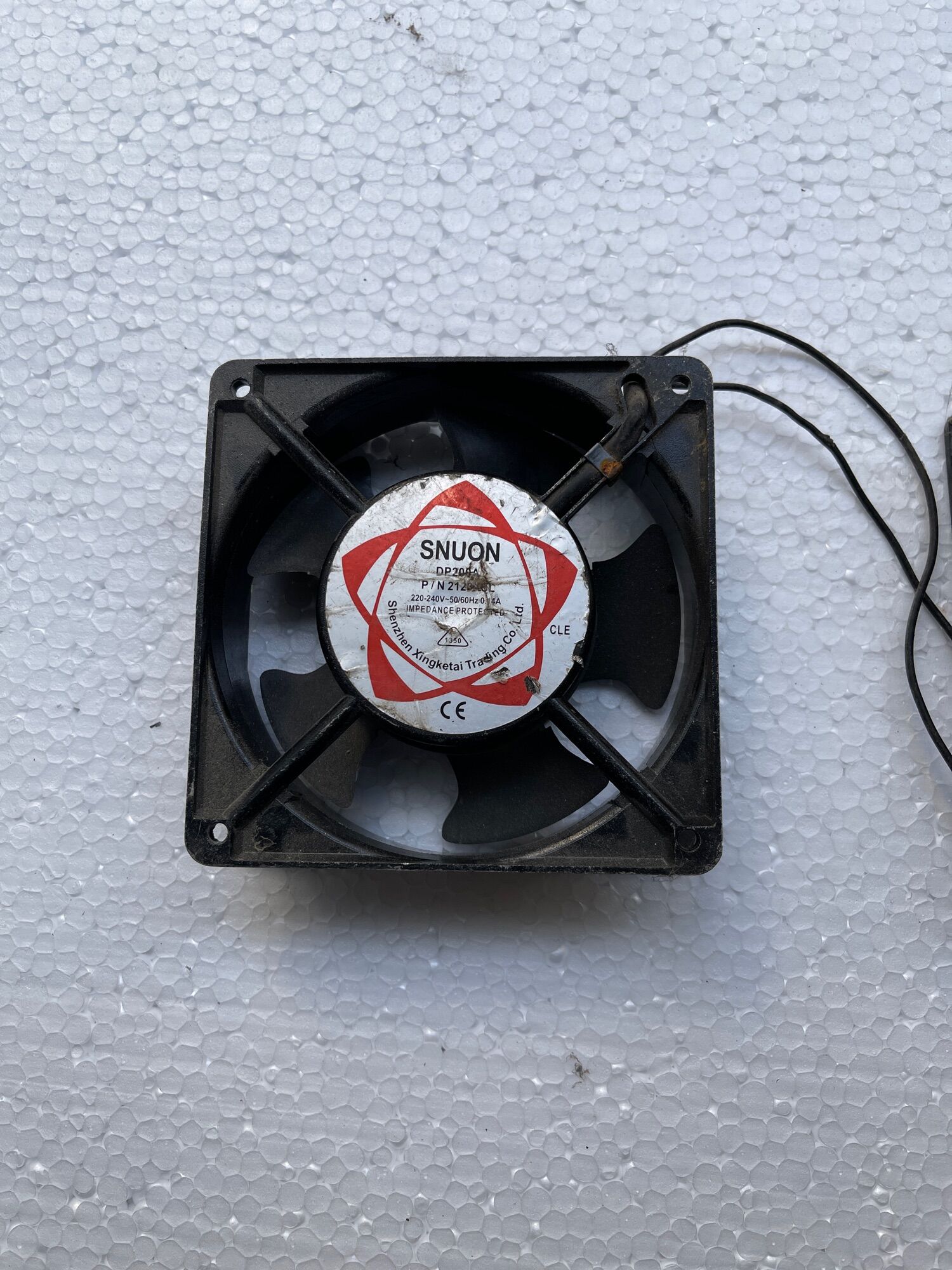 Quạt máy hàn - quạt thông gió 220v kích thước 12 x 12 cm