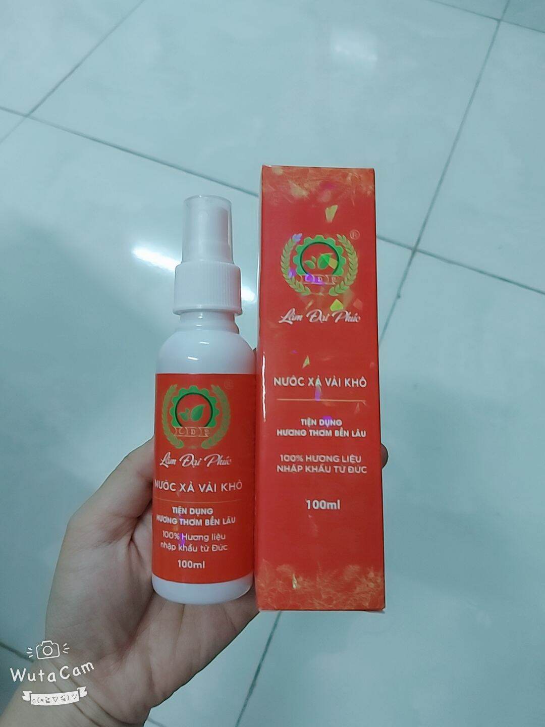 5 Chai Xả Vải Khô màu đỏ