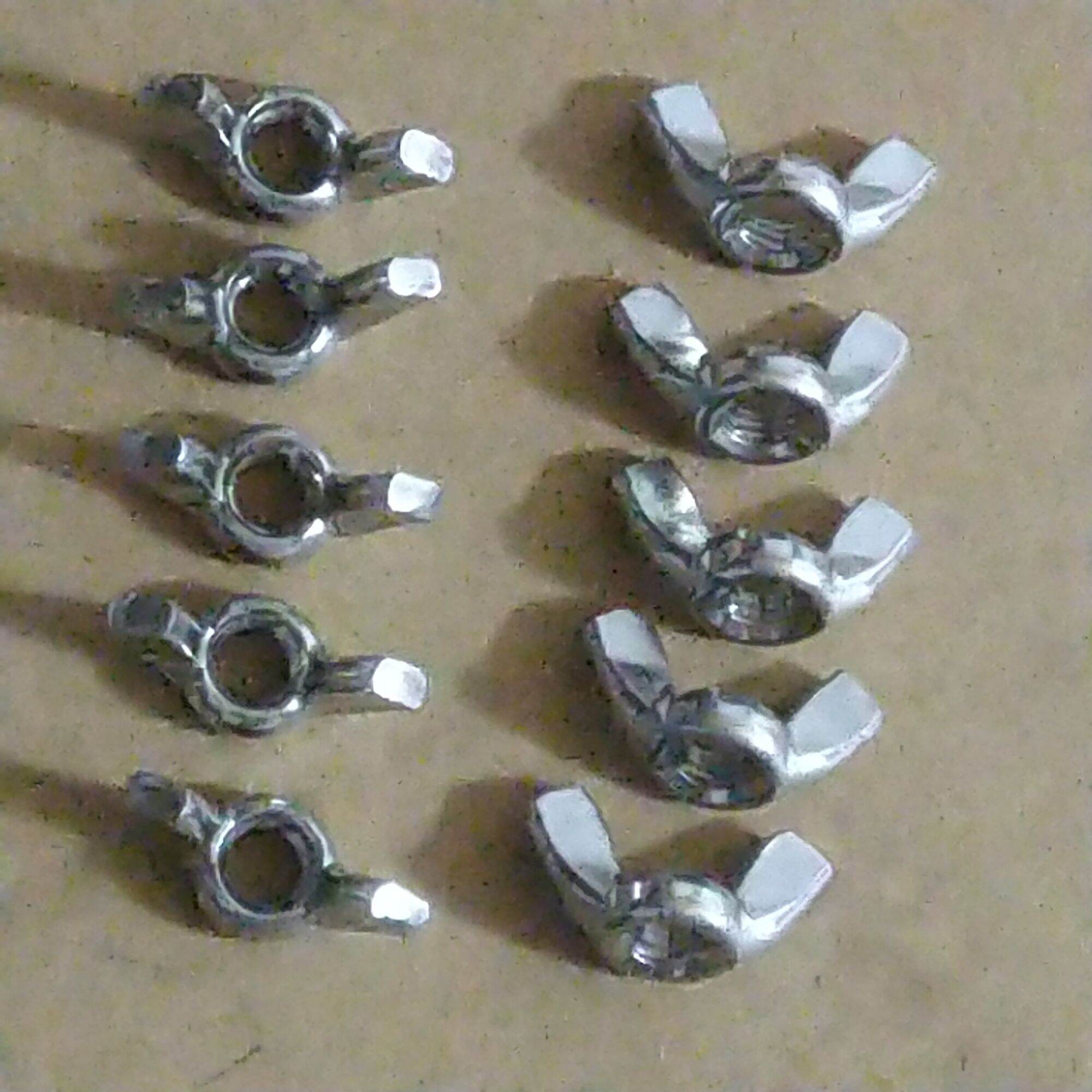 Ốc inox 304 cánh chuồn 8mm(M8) không gỉ sét, không từ tính, không hút nam châm. đóng gói 2, hoặc 4 hoặc 10 sản phẩm nên lưu ý khi chọn mua đúng số lượng sử dụng.