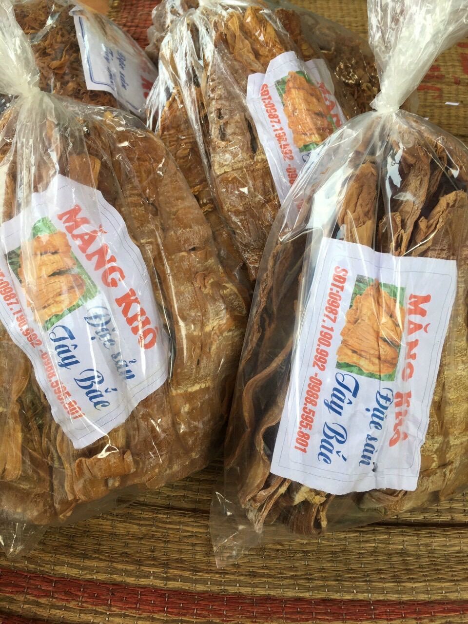 Măng khô giá sỉ (1kg)