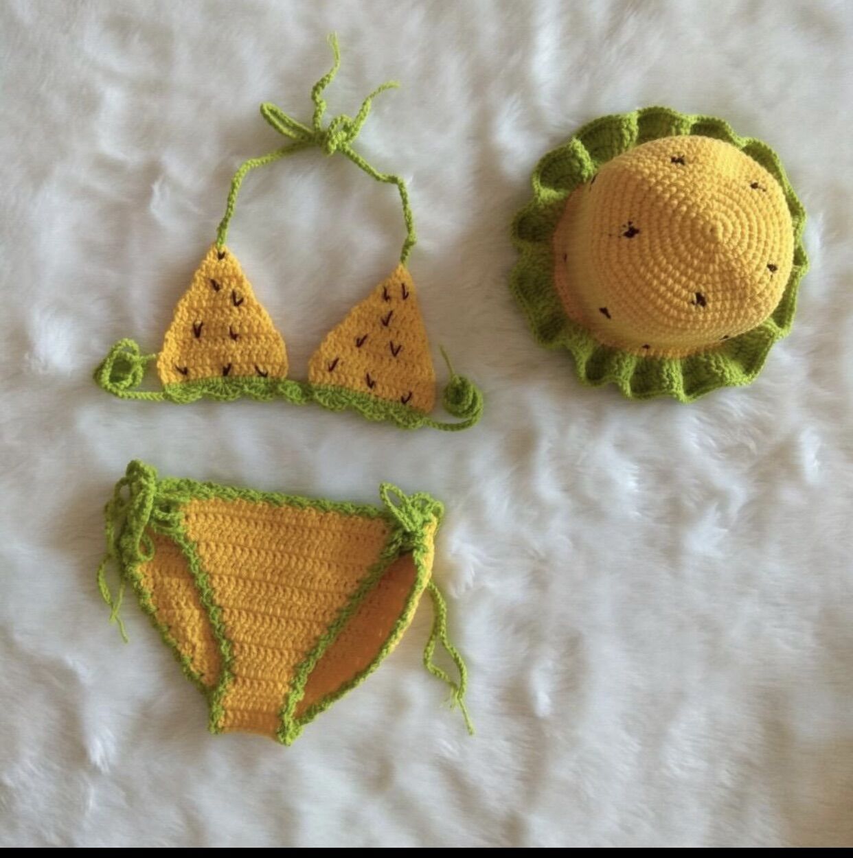 Set bikini kèm mũ và phụ kiện cho bé Handmade