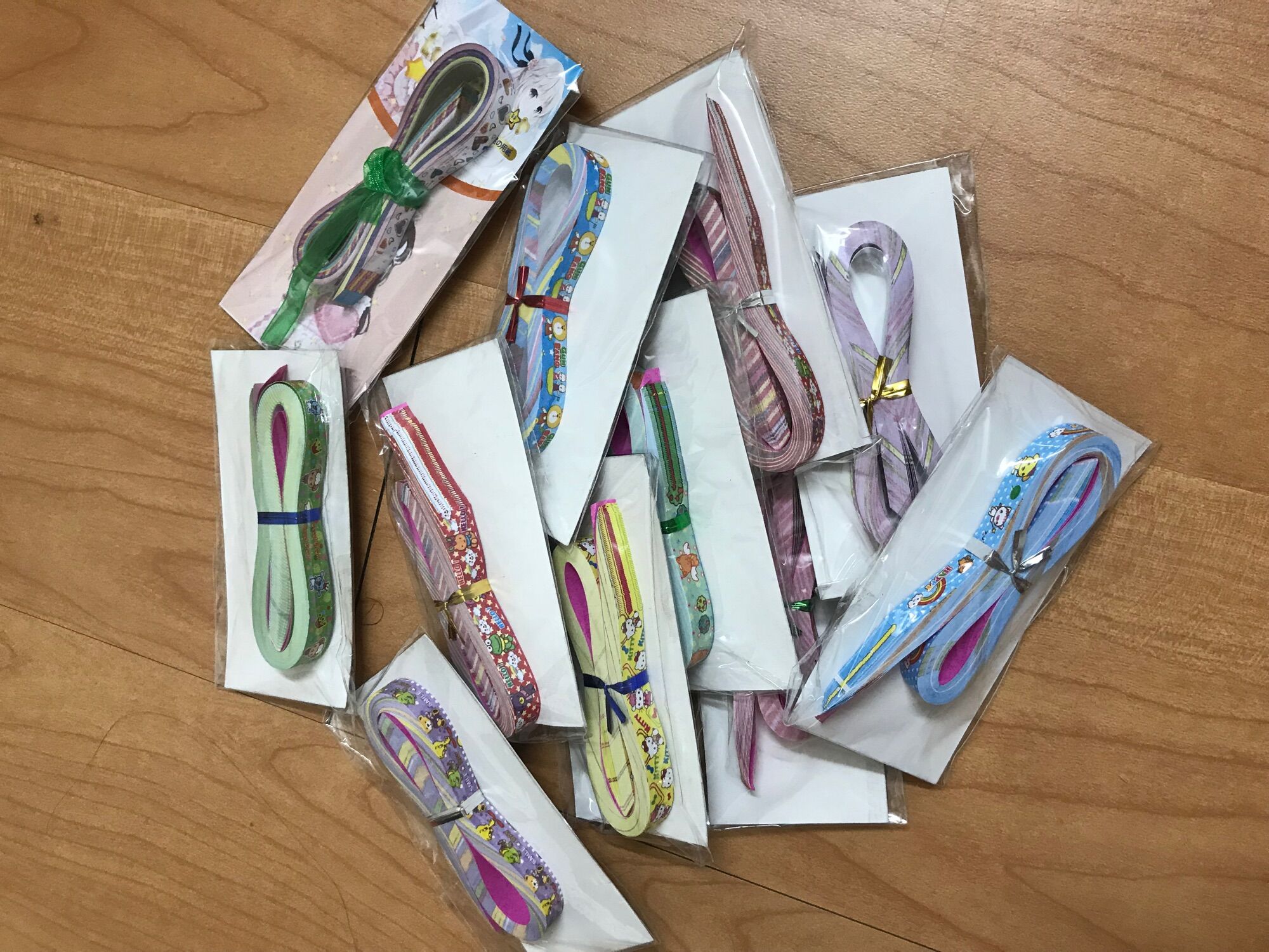 [HCM]Set 5 vỉ giấy xếp sao