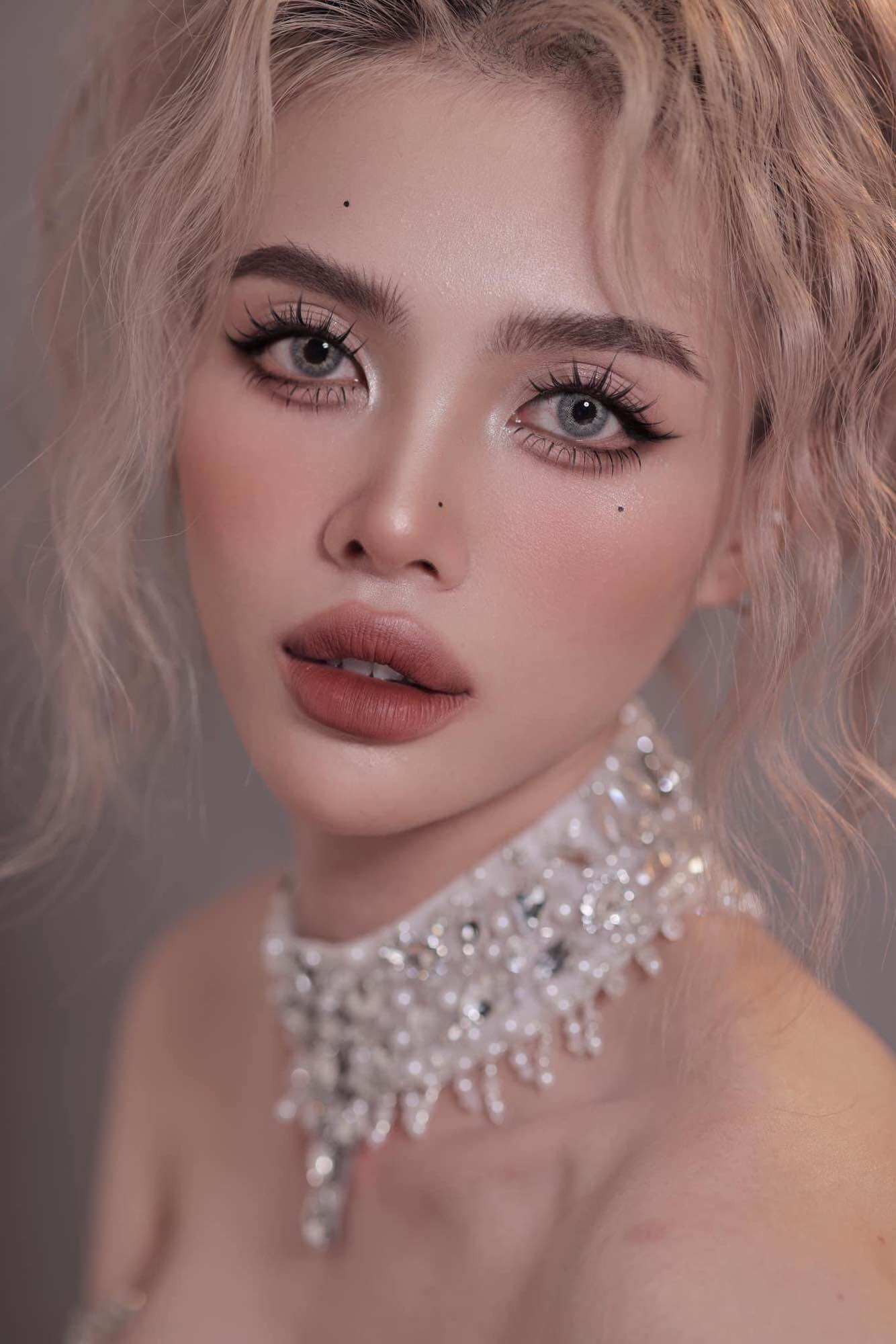 Mi giả mi dưới MG27