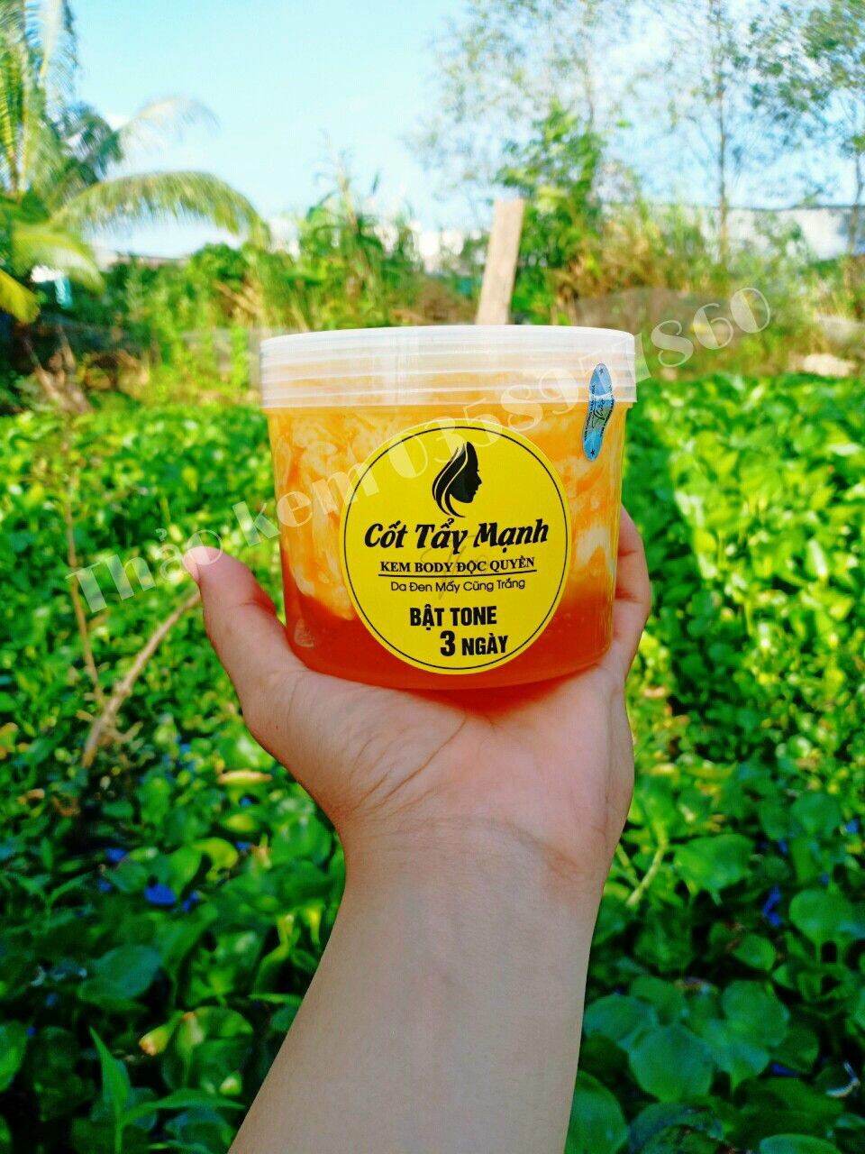 Kem cốt tẩy mạnh hộp 500g
