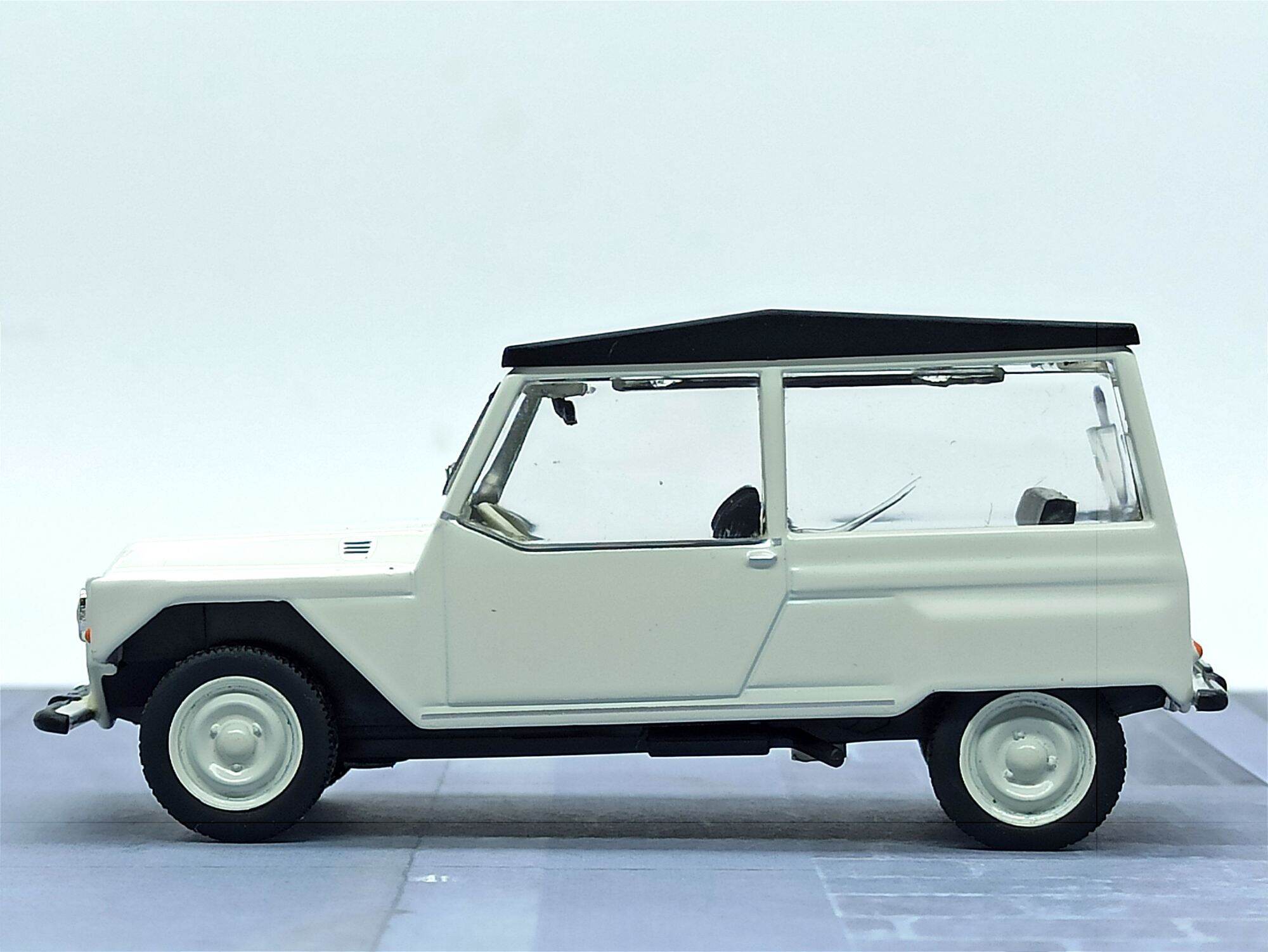 Mô hình xe Citroen La Dalat tỷ lệ 1/43