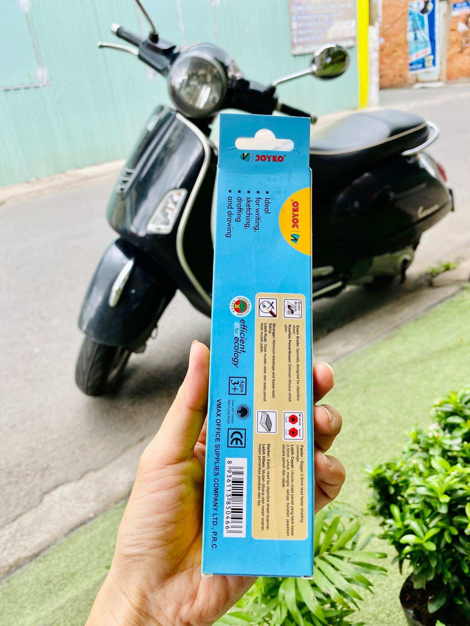 Bút chì 2D nhân vật Doraemon