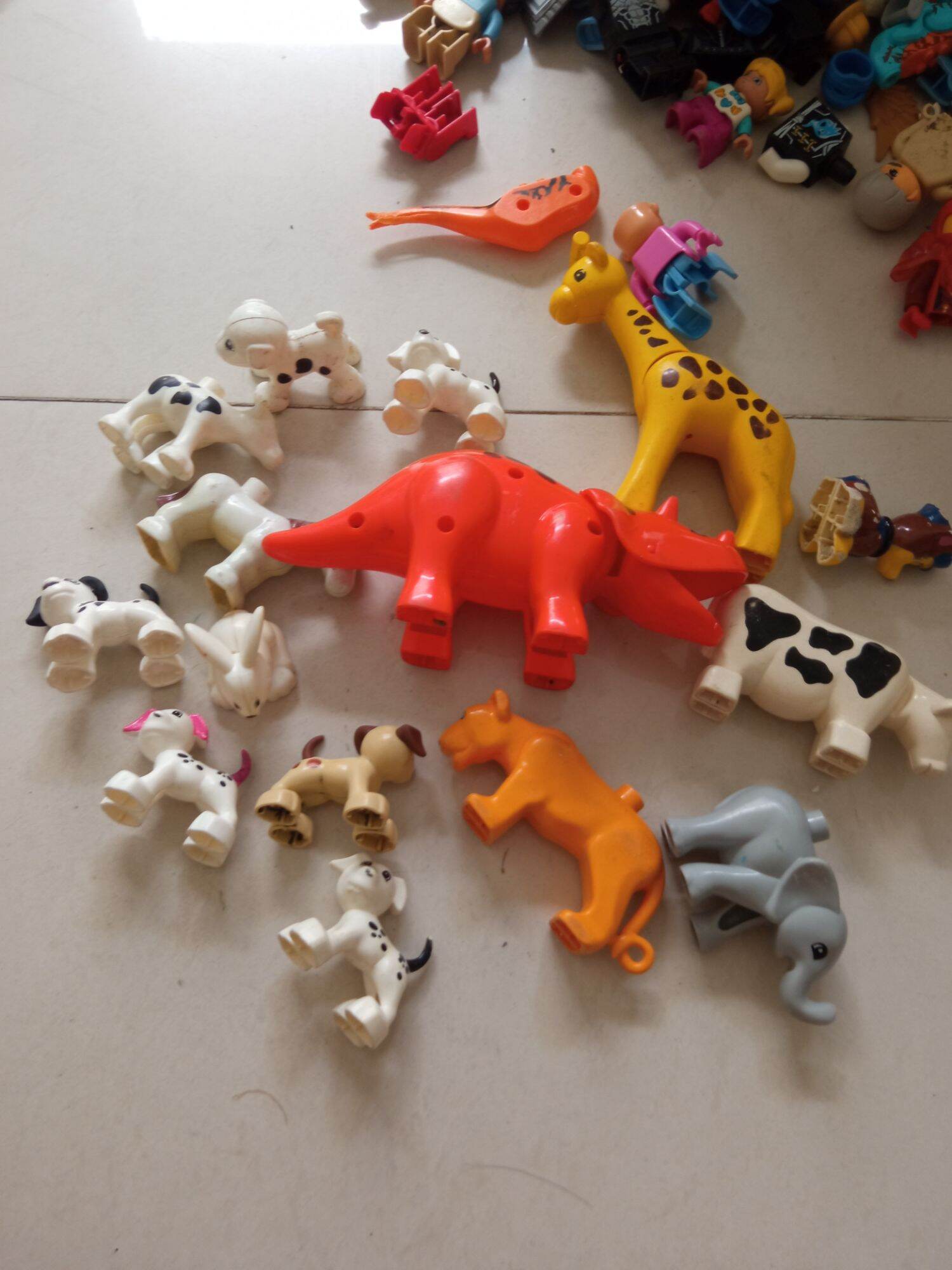Lẻ 1 nhân vật Non-Lego Duplo Và thú Duplo