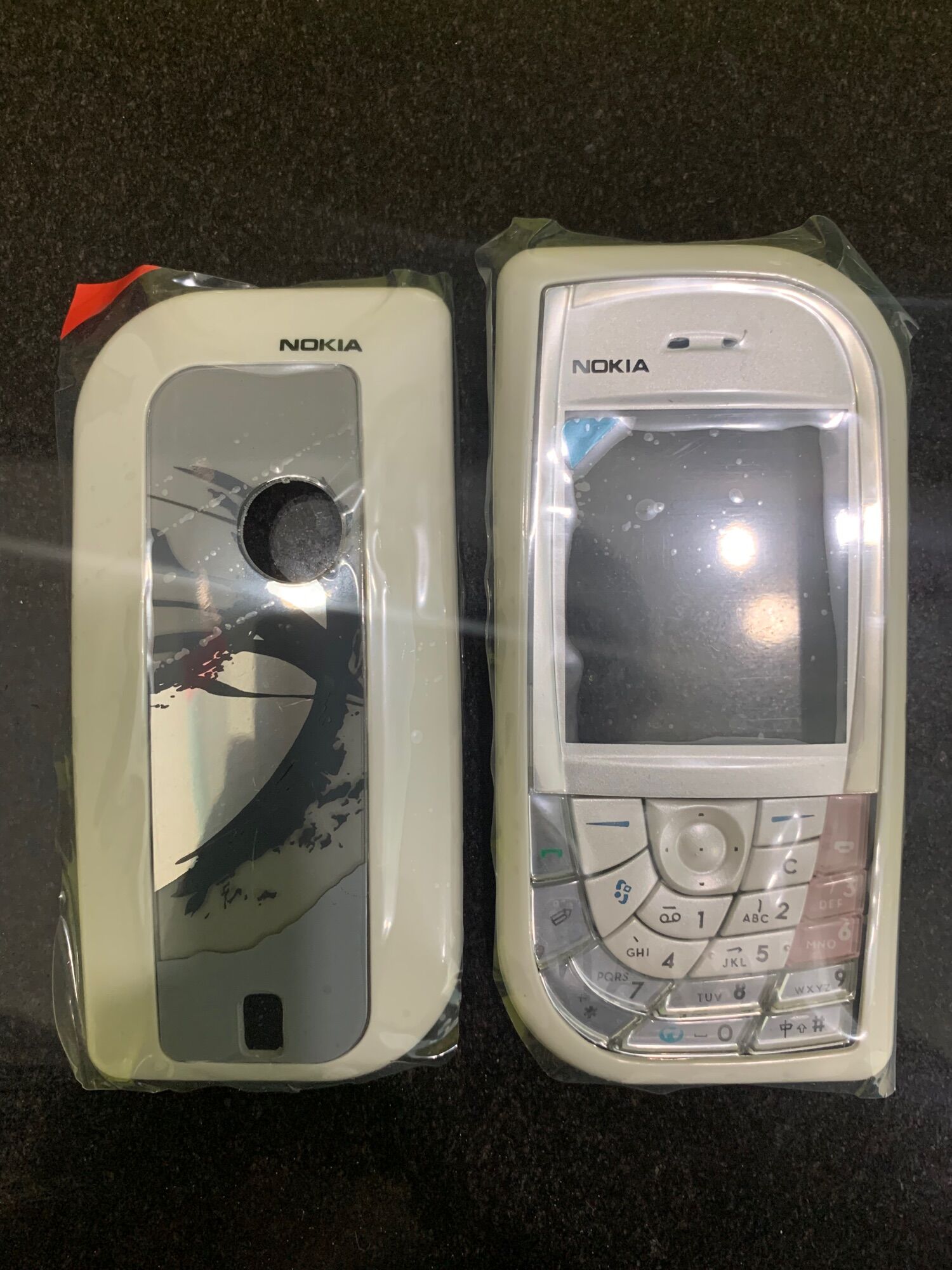 Vỏ phím nokia 7610