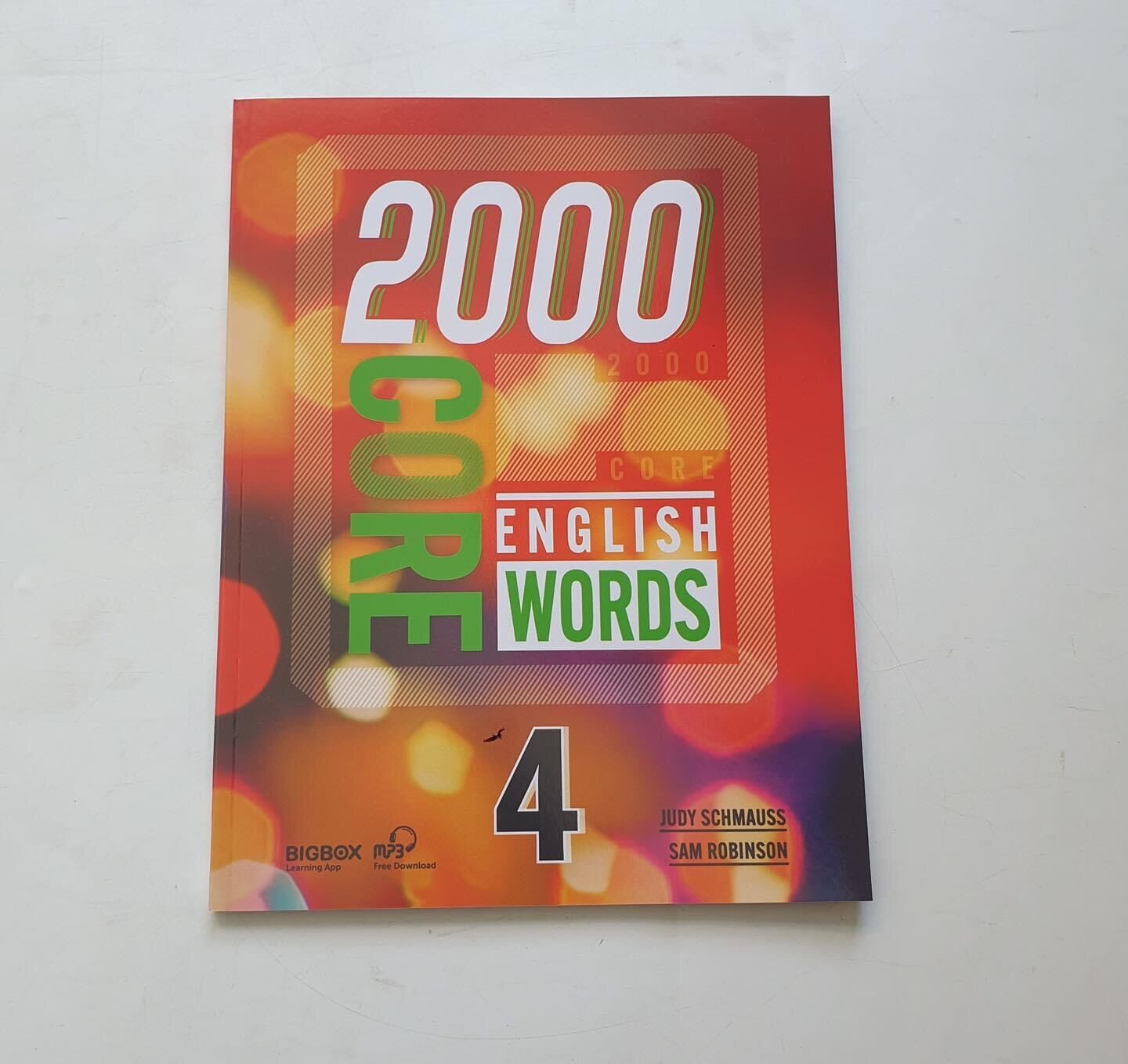 2000 Core English Words - nhập khẩu- 4Q