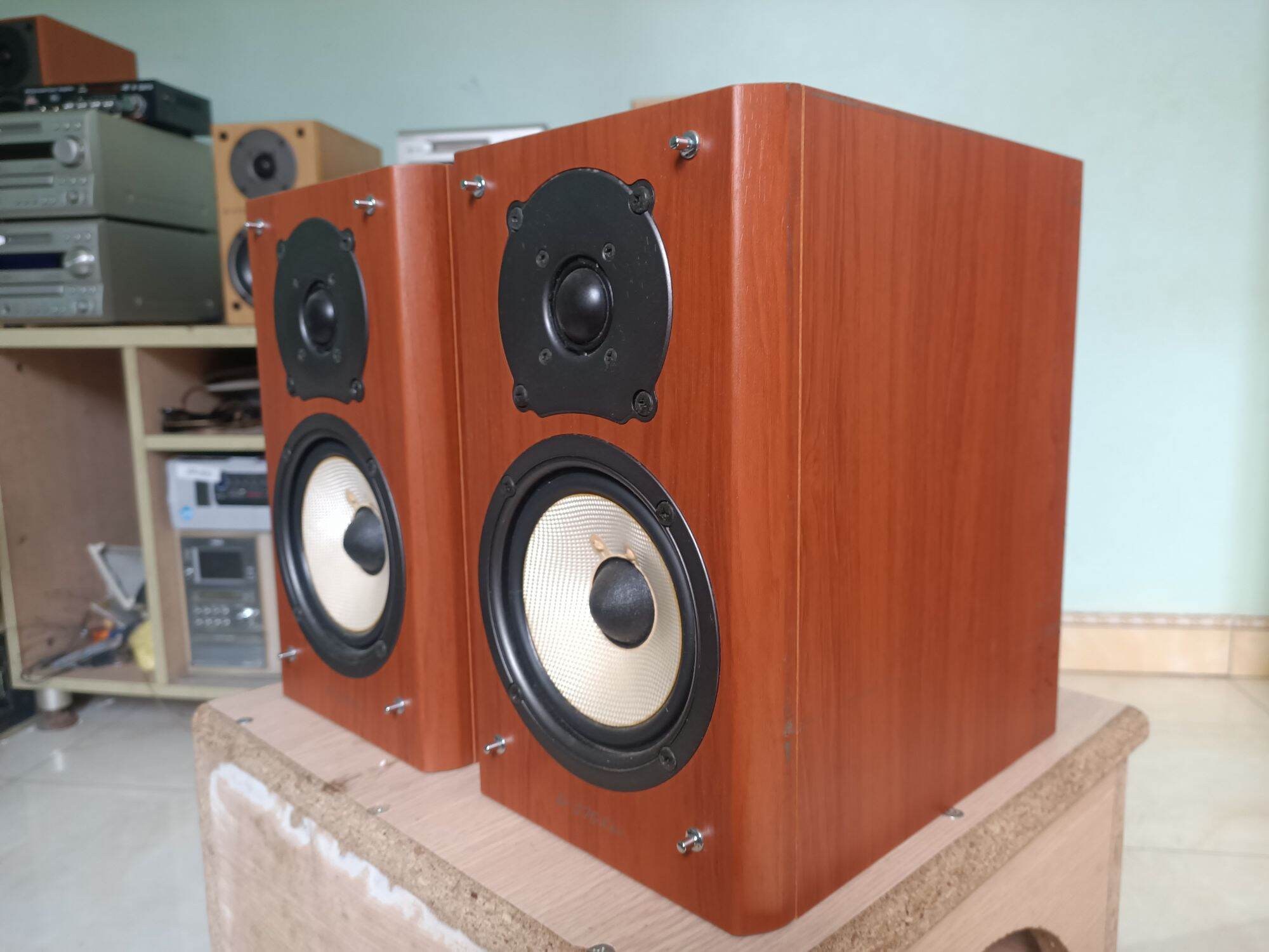 Loa mini cao cấp Onkyo D-S7GXDV Nhật bãi.